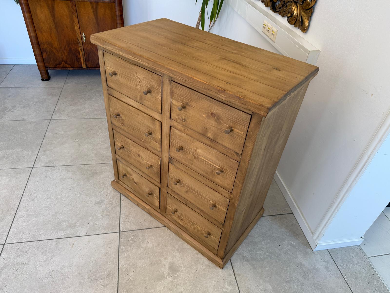 Bäuerliche 8 Ladenkommode Apothekerschrank Altholzkommode Weichholz D2341