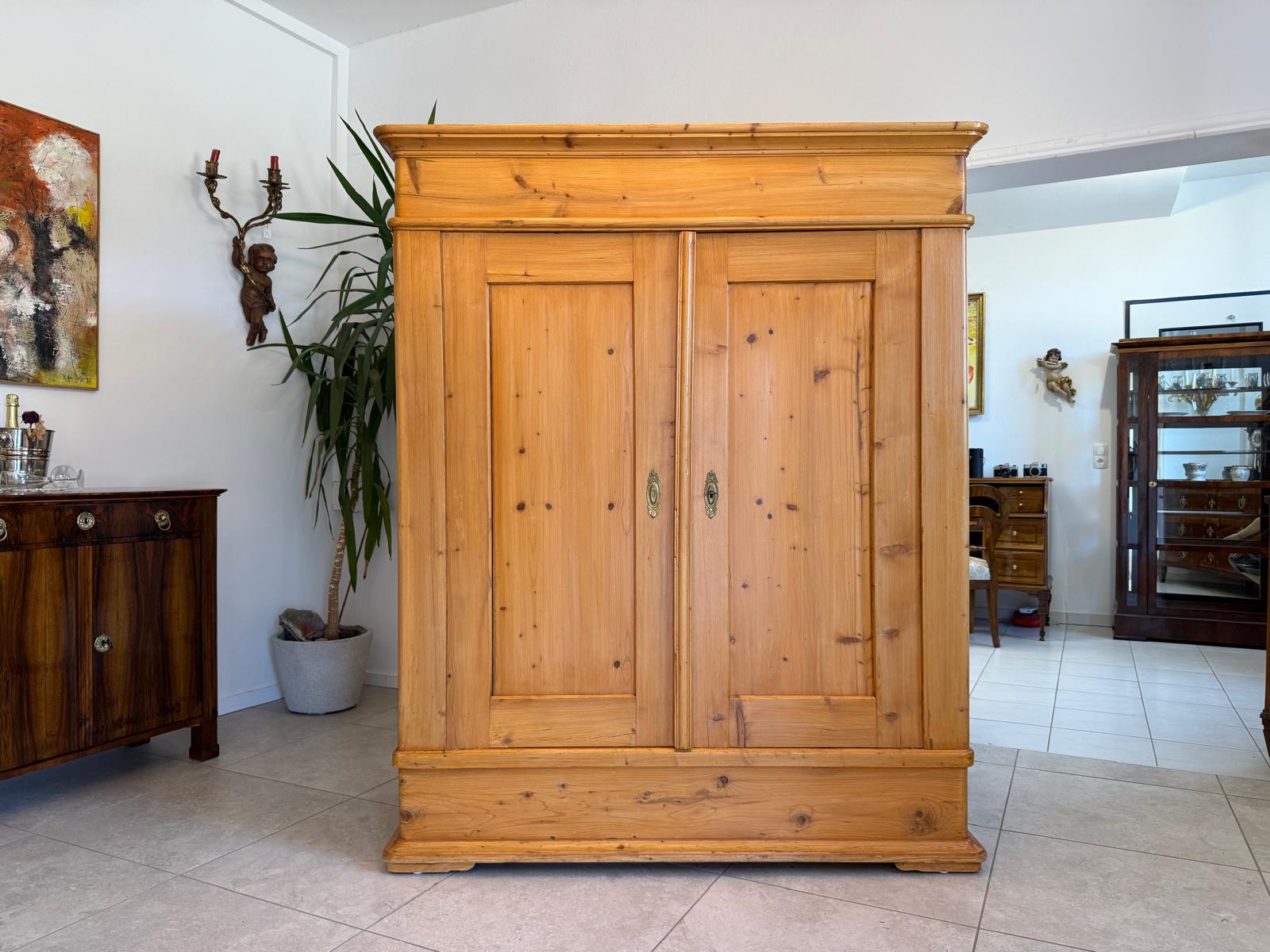 Originaler Bauernschrank Biedermeierschrank Hallenschrank Bauernkasten G2092