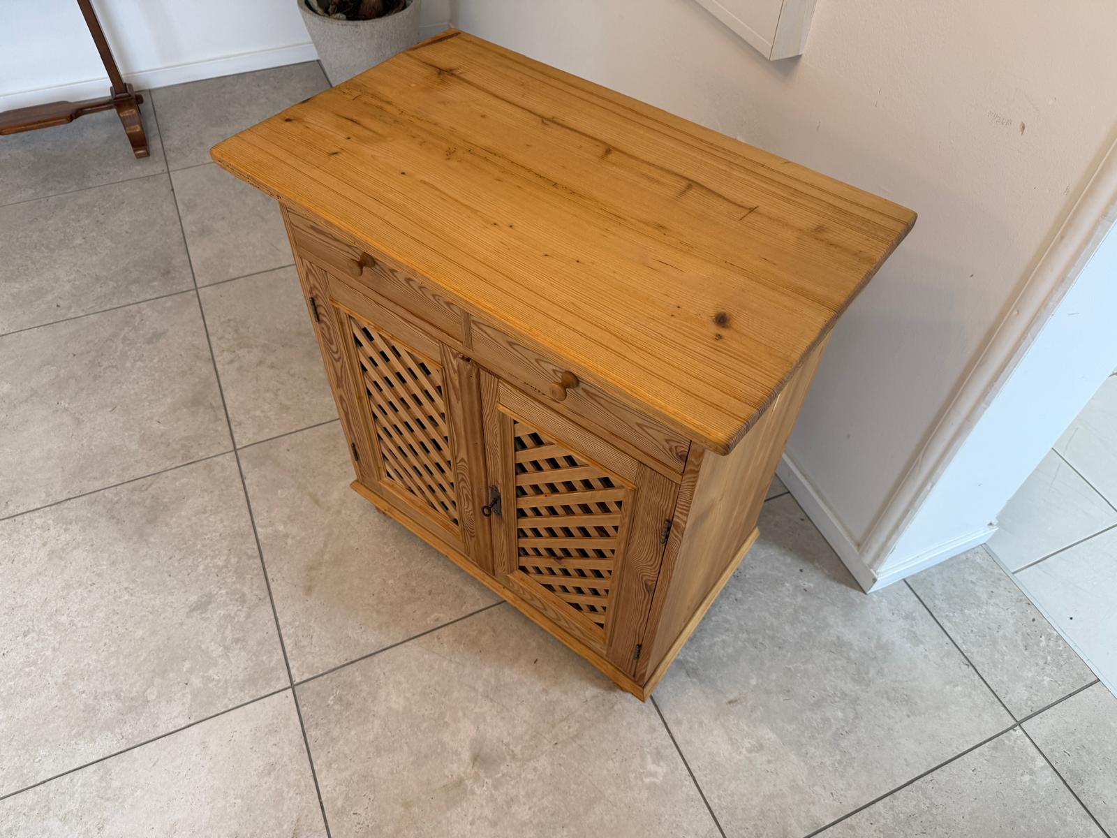 Antike Bäuerliche Anrichte Kommode Kasterl Bauernmöbel Antik D1222