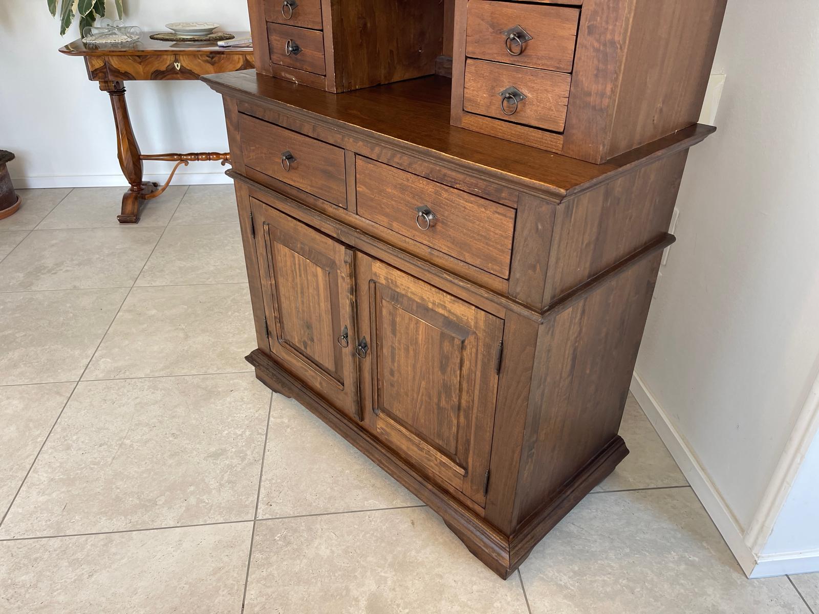 Aufsatzschrank im Kolonialstil Englisch Vitirne Glasschrank Sideboard G1620