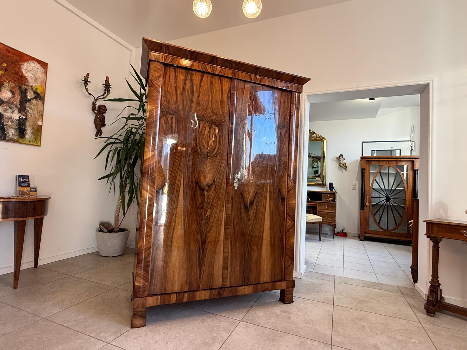 Sale Restaurierter Biedermeier Schrank Kleiderkasten Hallenschrank G2347