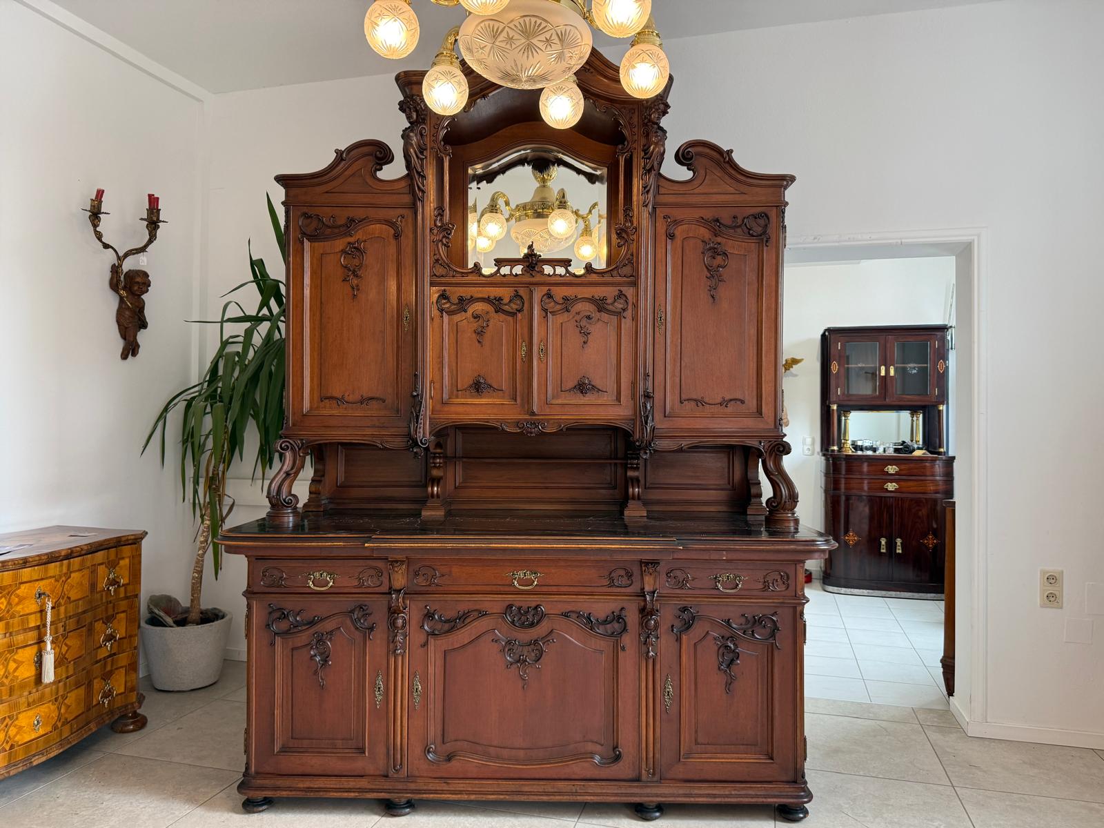 Figurales Pfeiferlbarock Aufsatzbuffet Altarschrank Aufsatzschrank / Buffet – D2658