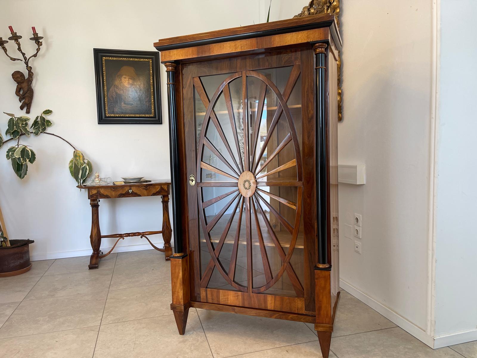 Sale Empire Vitrine Sonnenvitrine Bücherschrank Bibliotheksschrank NussholzAntiquität G1373-1