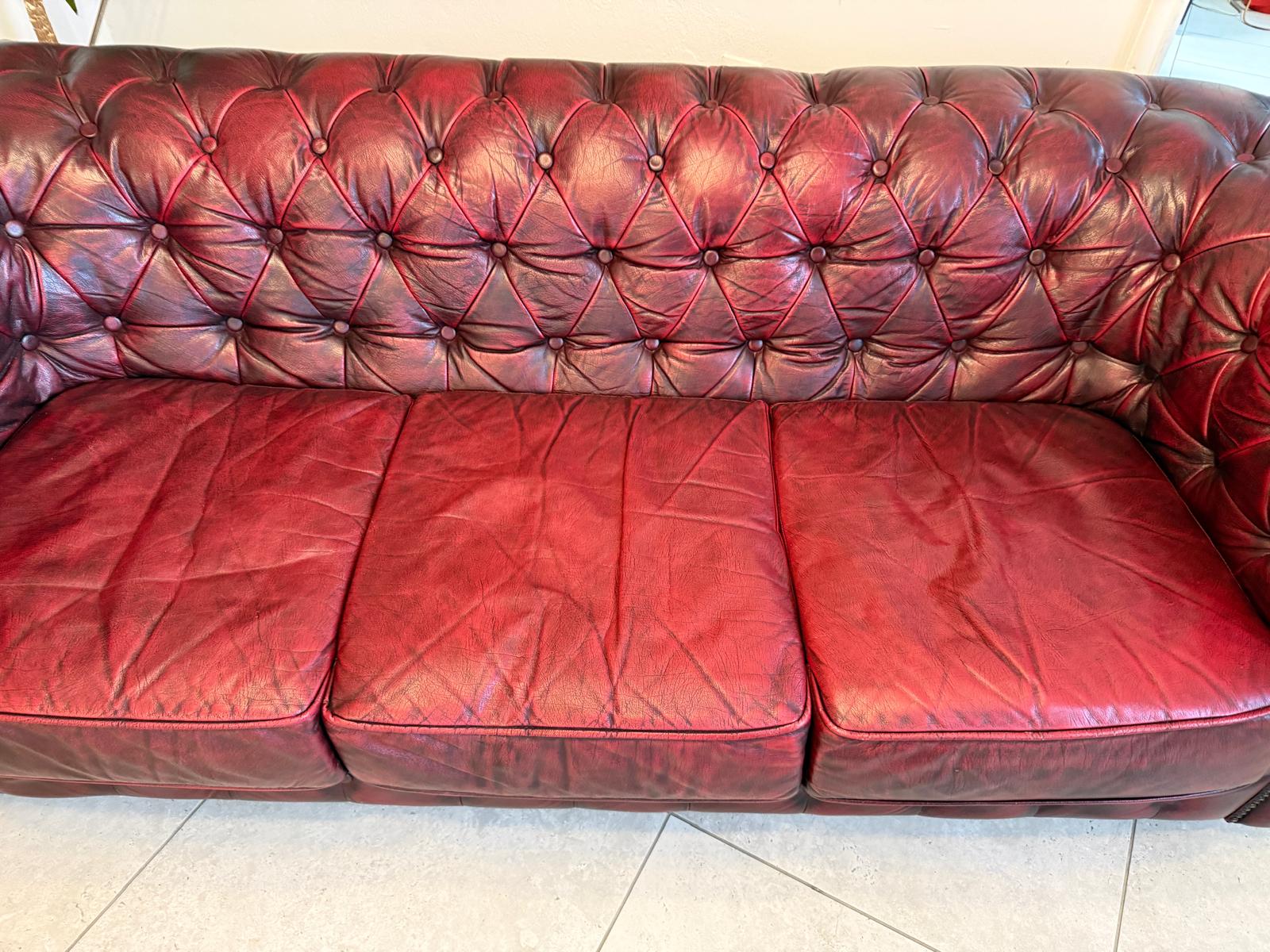 Chesterfield Ensemble 3 teilig Ledersofa Fauteuils Clubmöbel Cultmöbel D2302