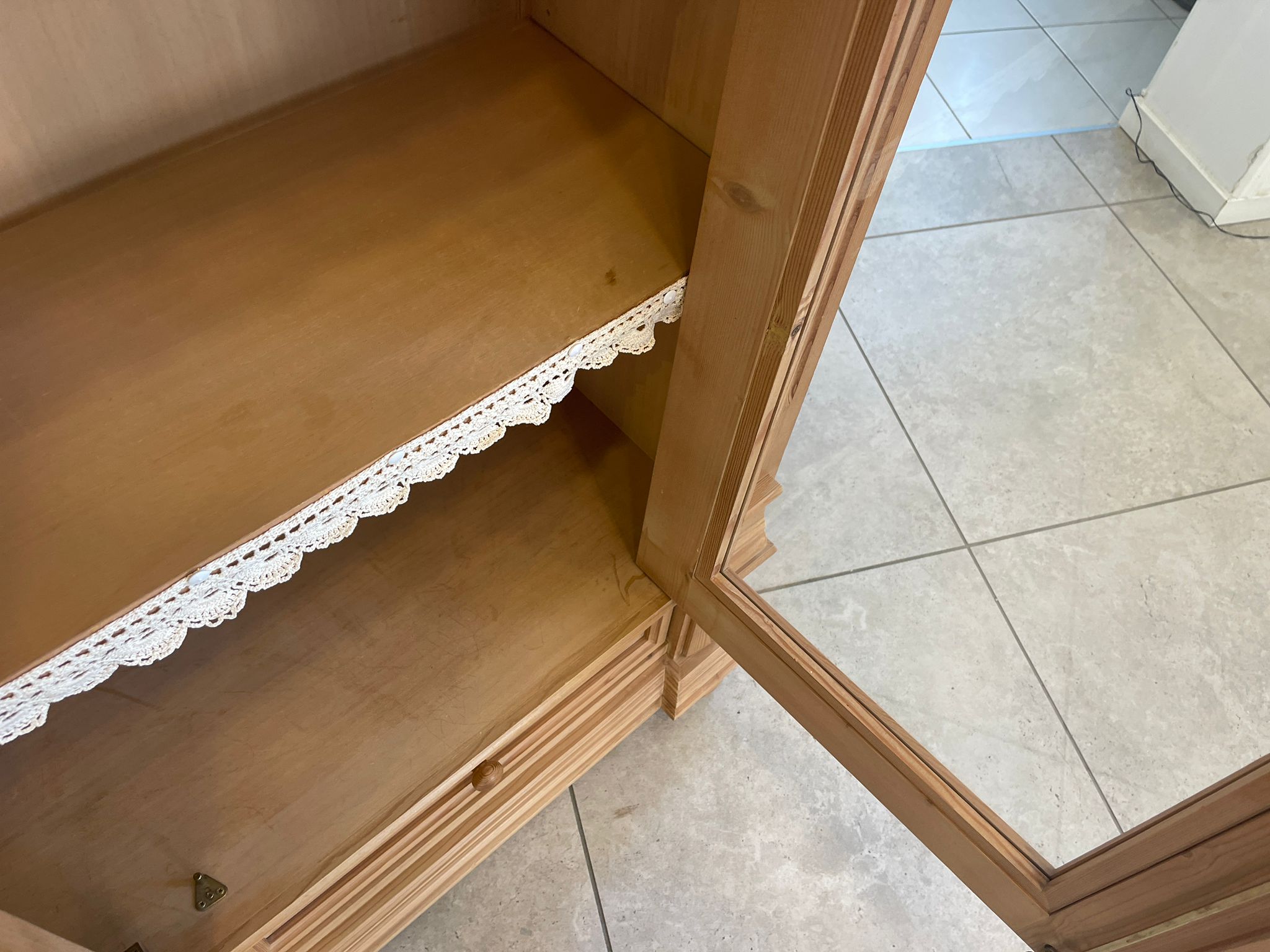 Bäuerliche Vitrine Naturholz Bücherschrank A5137