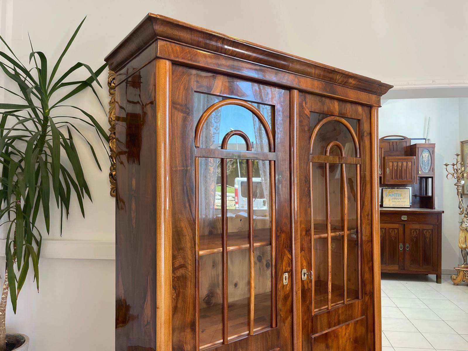 TRAUM Restaurierte Biedermeier Vitrine Bücherschrank Glasschrank ANTIQUITÄT G1371