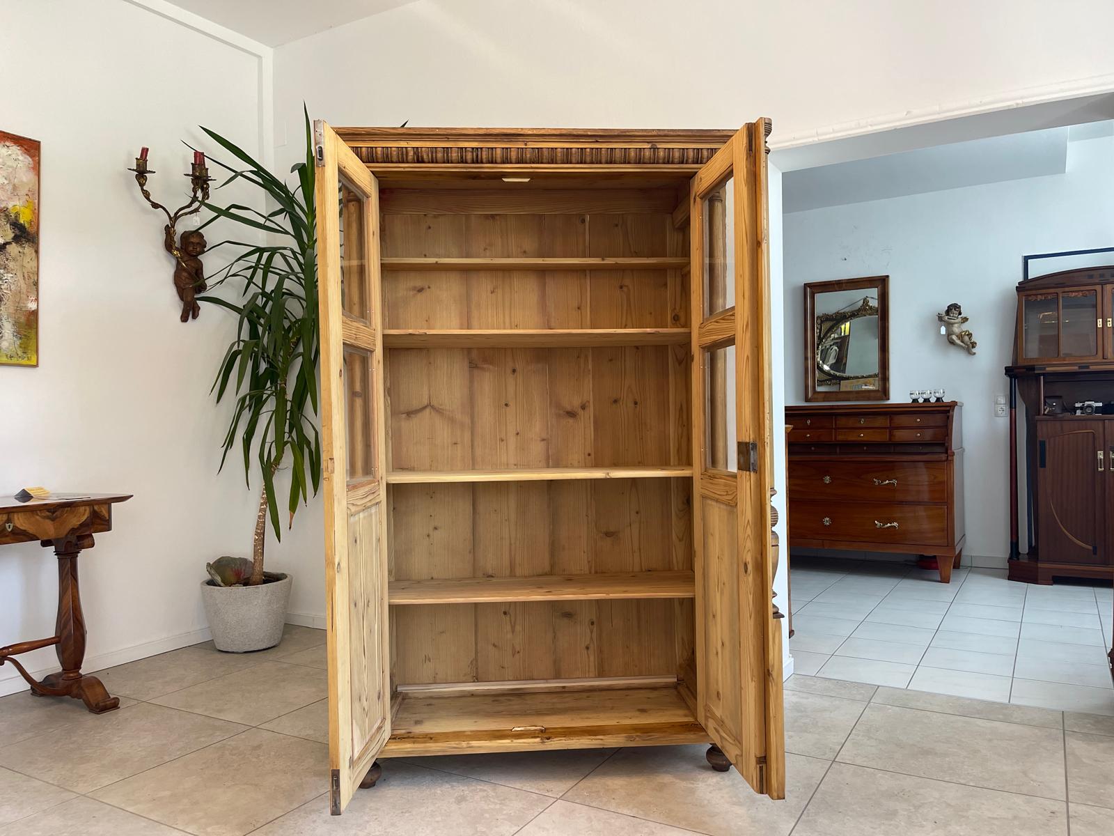 Traum Gründerzeit Kredenz Vitrine  Küchenkredenz Bauernmöbel G1704-1