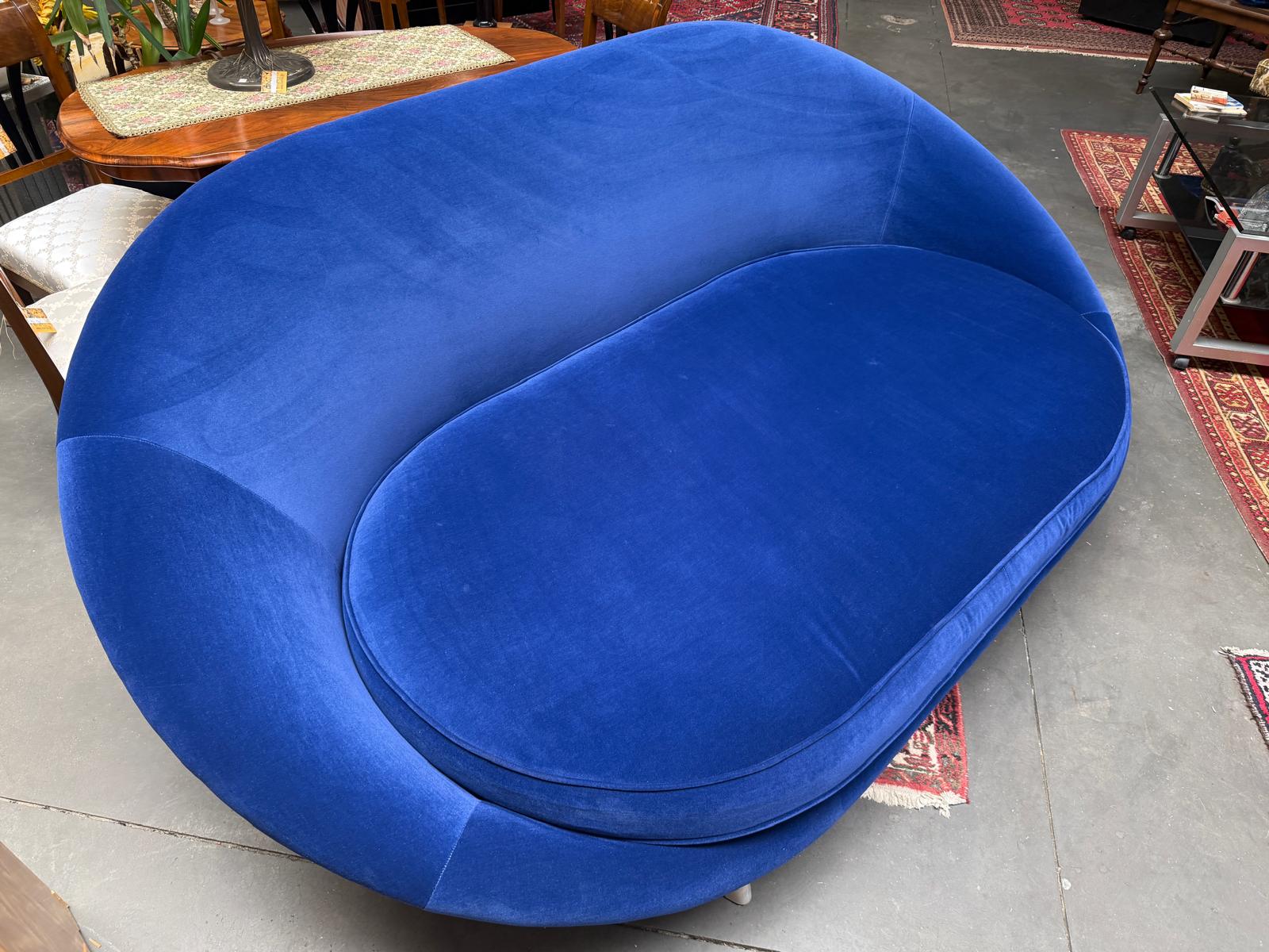 Riesen Pool / Ufo Sofa von Bretz Traumzustand BRETZ01