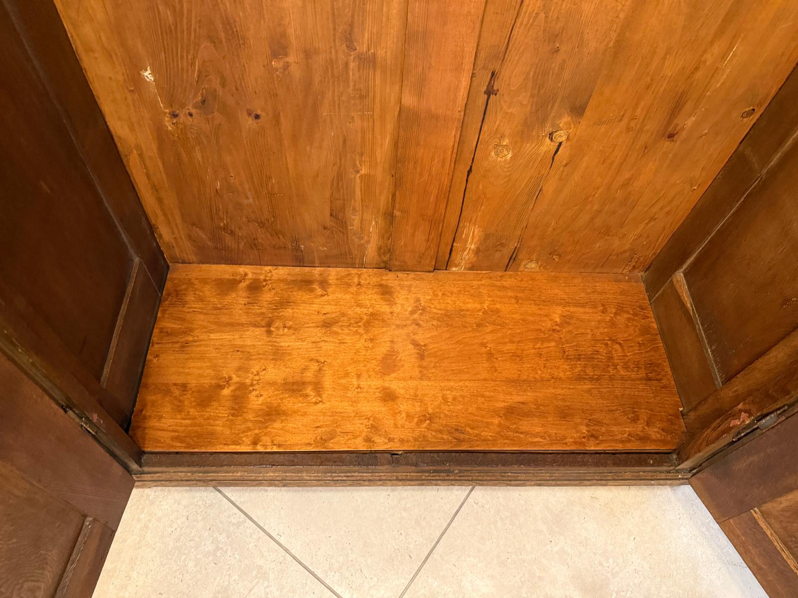 Originaler Eichenschrank Rauchschrank Kasten um 1820 G2258