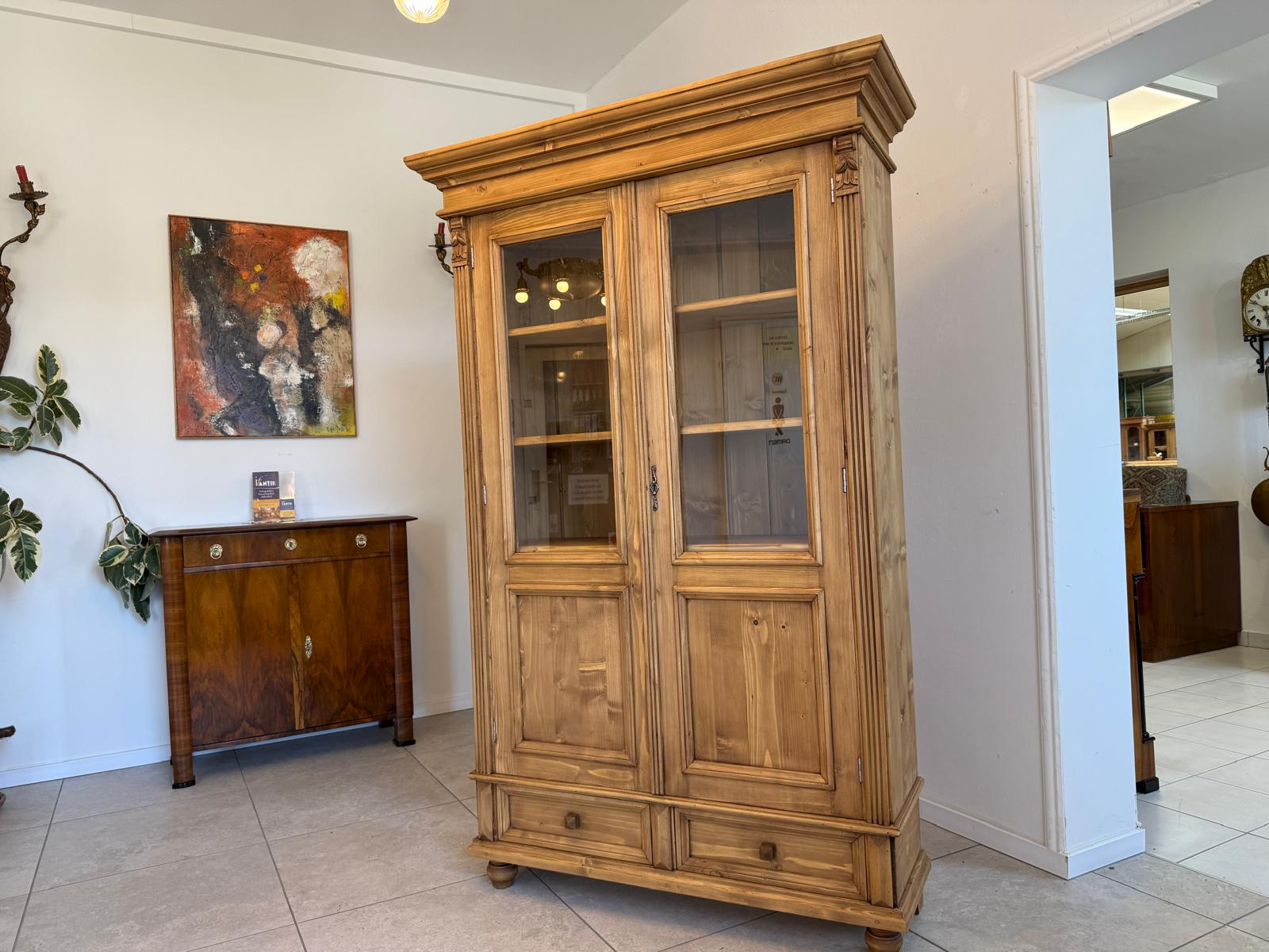 Bäuerliche Vitrine Bauernvitrine Bücherschrank Bauernschrank Glasschrank D2327