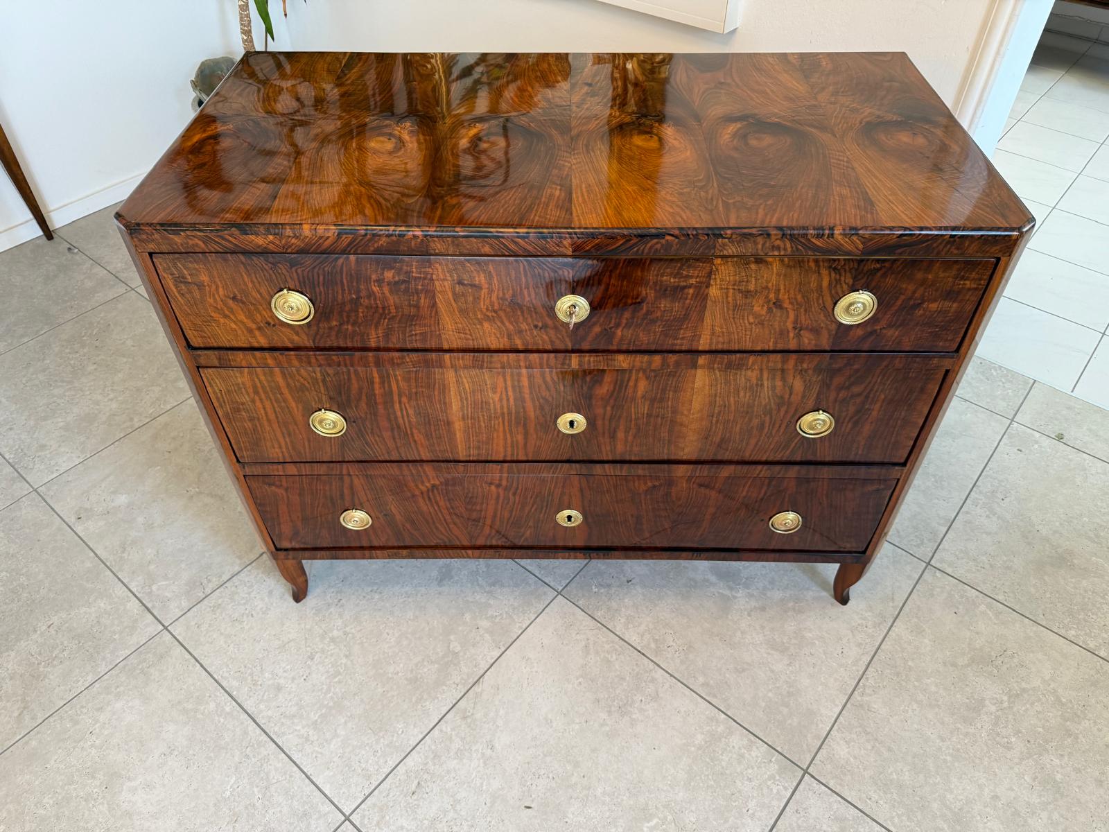 Restaurierte Biedermeier Kommode 3 Ladenkommode Nussholz G2165