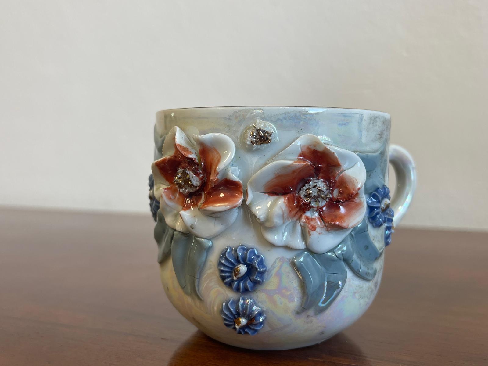 5e26677b-b51d-46ce-a925-0a995803aac3 Antike Erinnerung Rosenhäferl Rosentasse " ICH GRATULIERE " bemalt  A4913