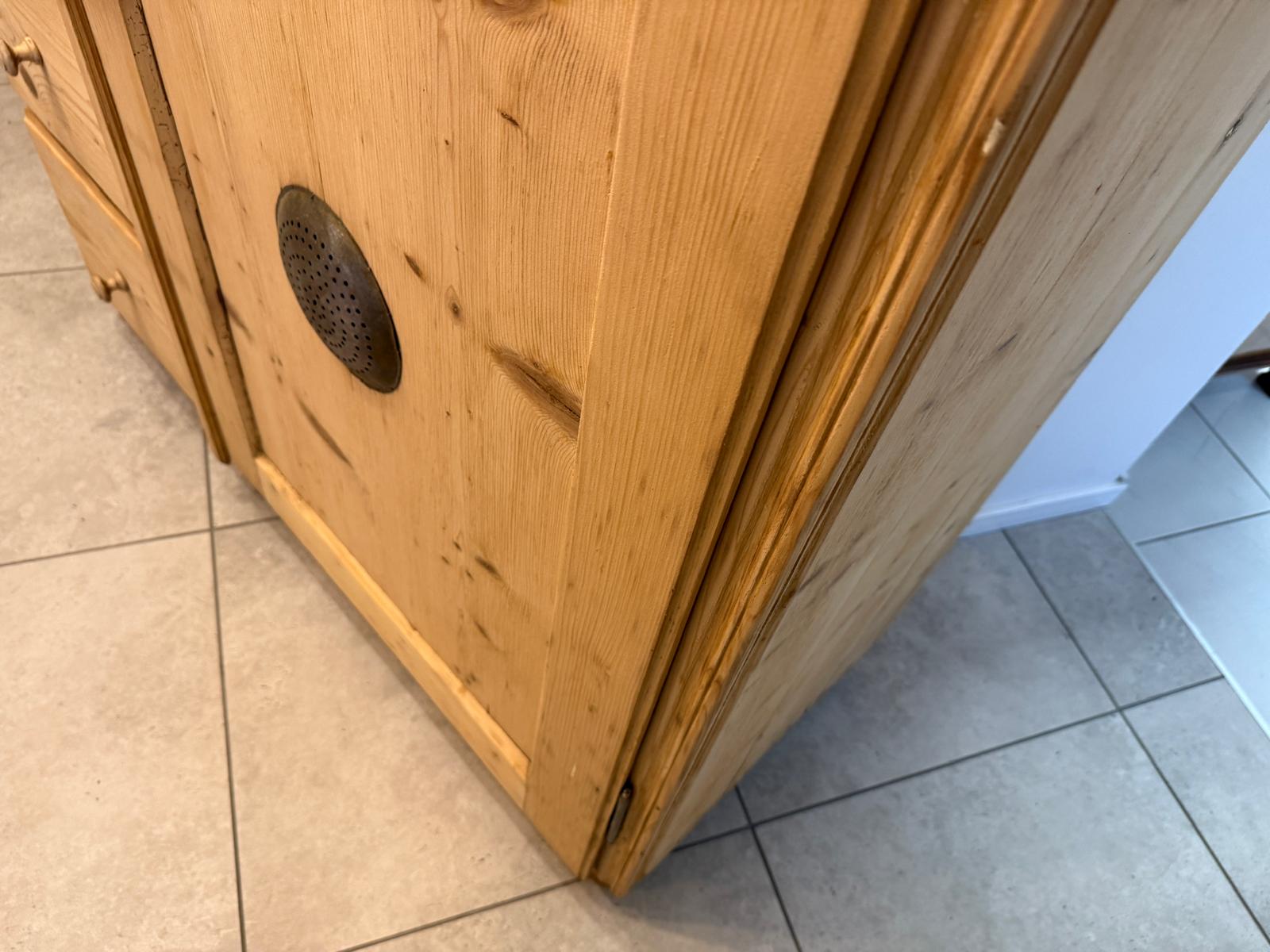 Uriger Biedermeier Brotschrank Almerschrank Speiskasten Bauernkasten G2246