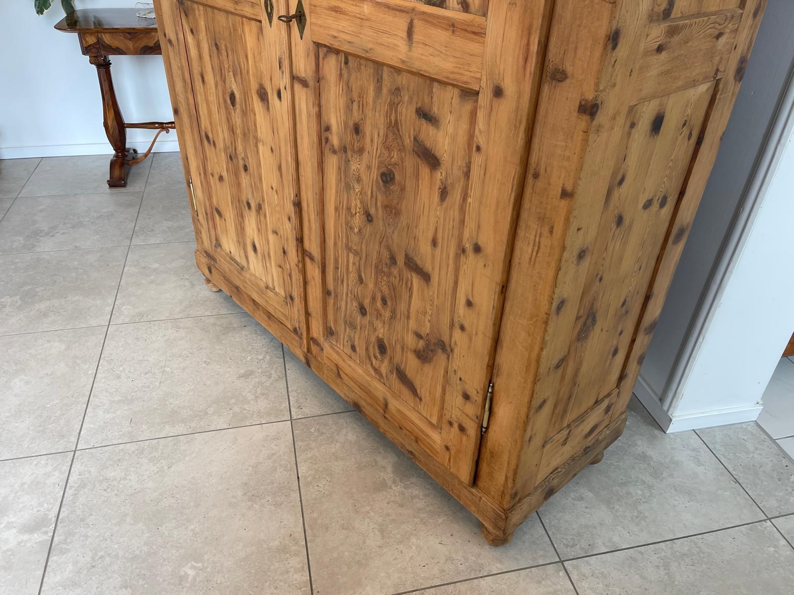 Antiker Biedermeier Zirbenholz Schrank Kasten Bauernschrank G1699