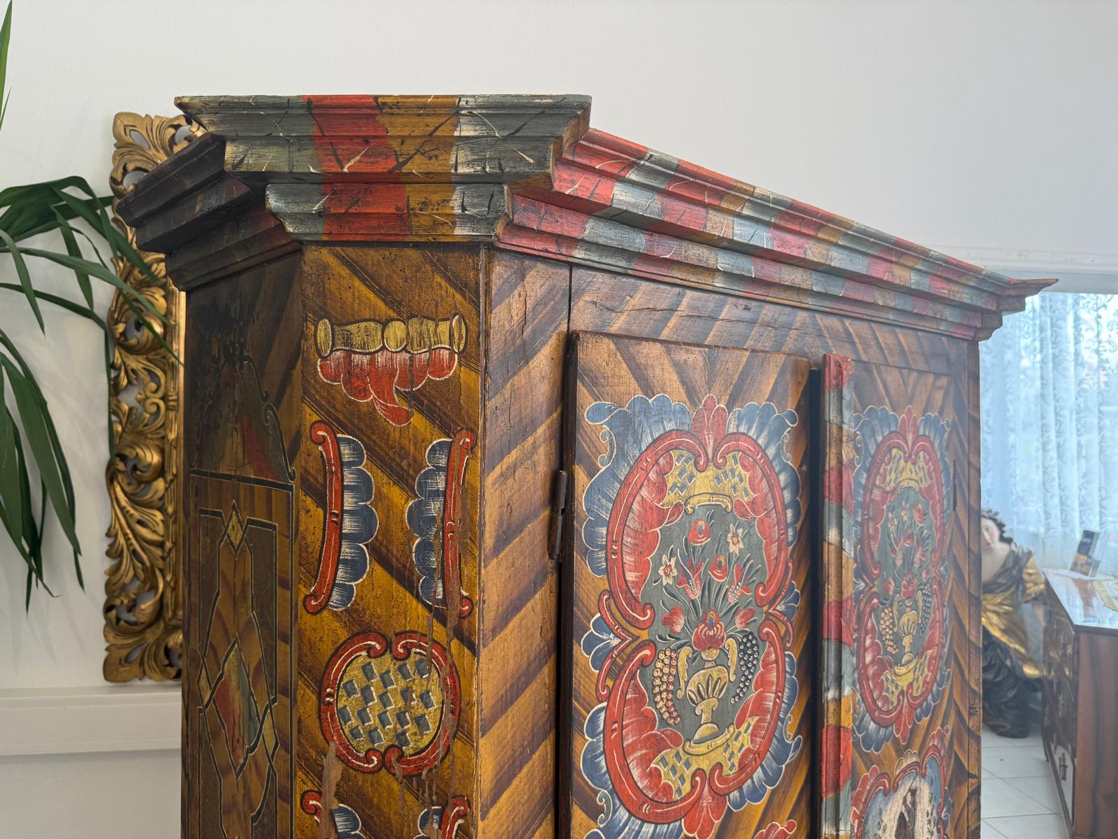 Originaler Bauernschrank Biedermeierschrank Handbemalt Reiterkasten D2795