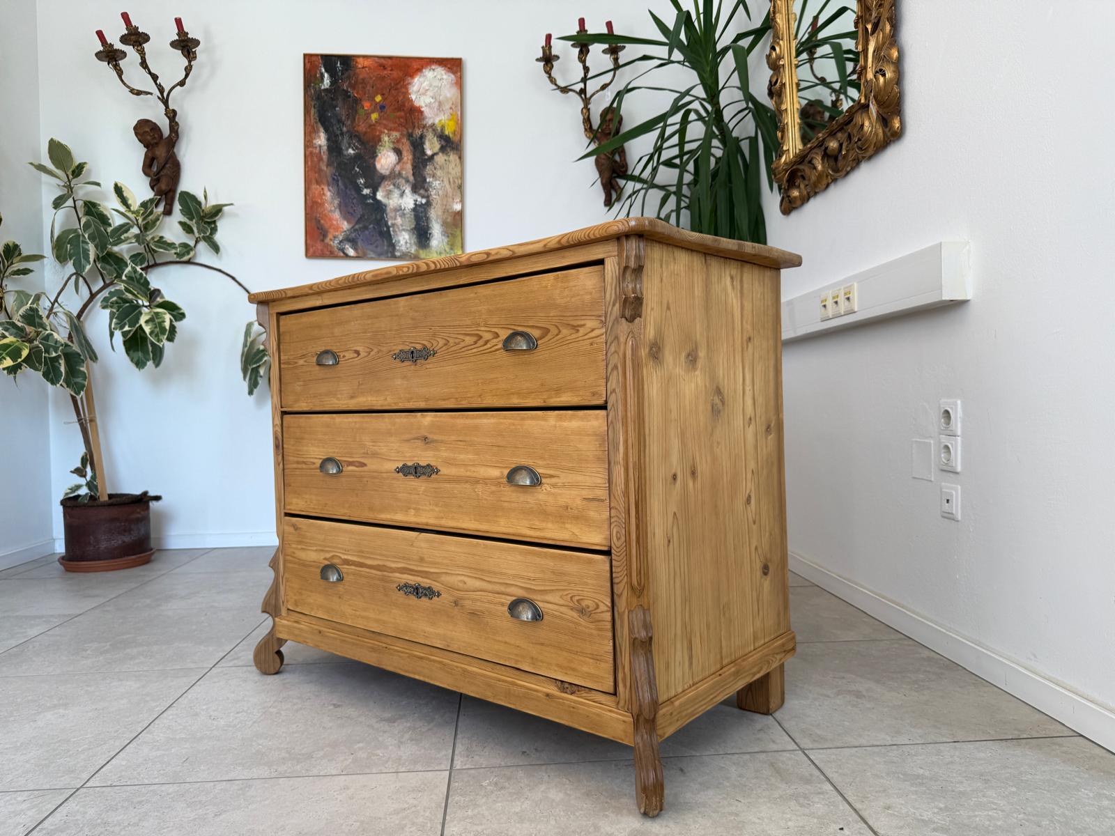 Restaurierte Gründerzeit 3 Laden Kommode Luize Phillipe Weichholz G1845