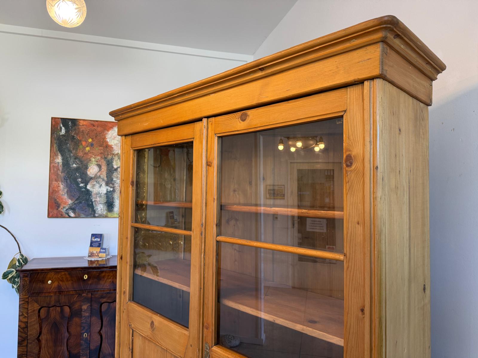 Bäuerliche Vitrine Bauernvitrine Bauernschrank Naturholz Bücherschrank D2402