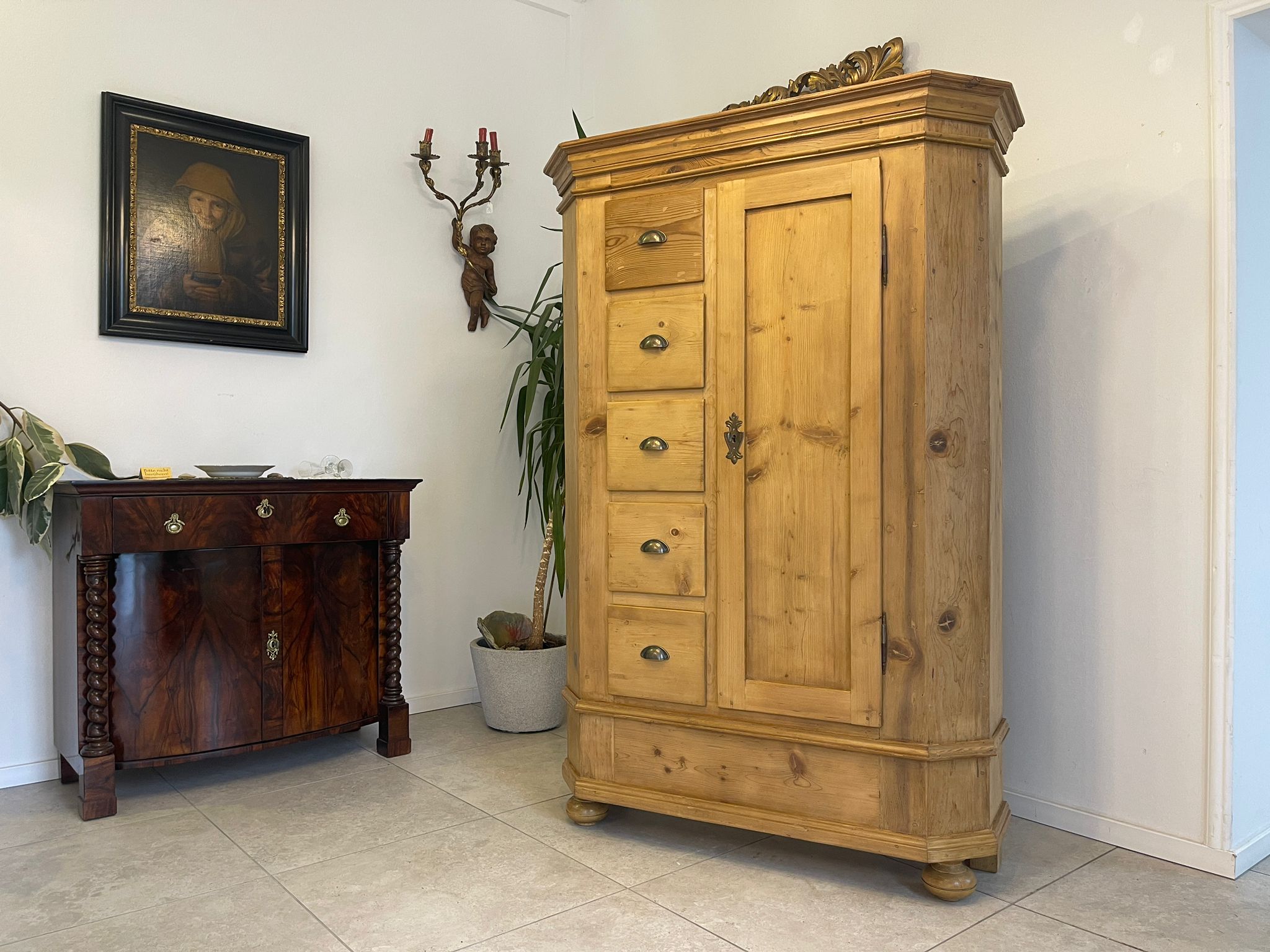 ad3d376f-8db7-45d3-919f-0d3c050444f0 Brotschrank Almerschrank Speiskasten Bauernkasten A5038