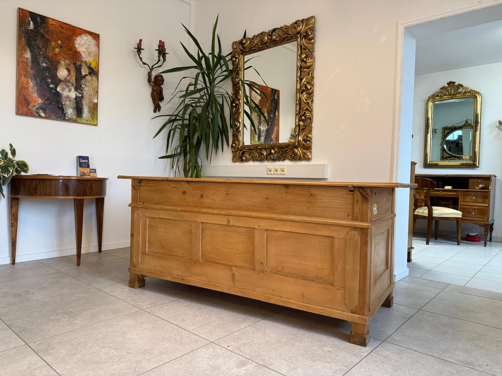 Urige bäuerliche Bar Altholz Vintage Verkaufstheke Schneidertisch G2255