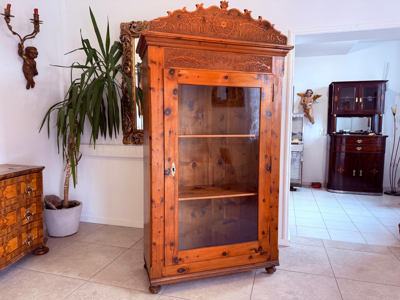 Antiker Zirbenholz Kasten Vitrinenschrank Bücherschrank Antik Feuerschrank D2634