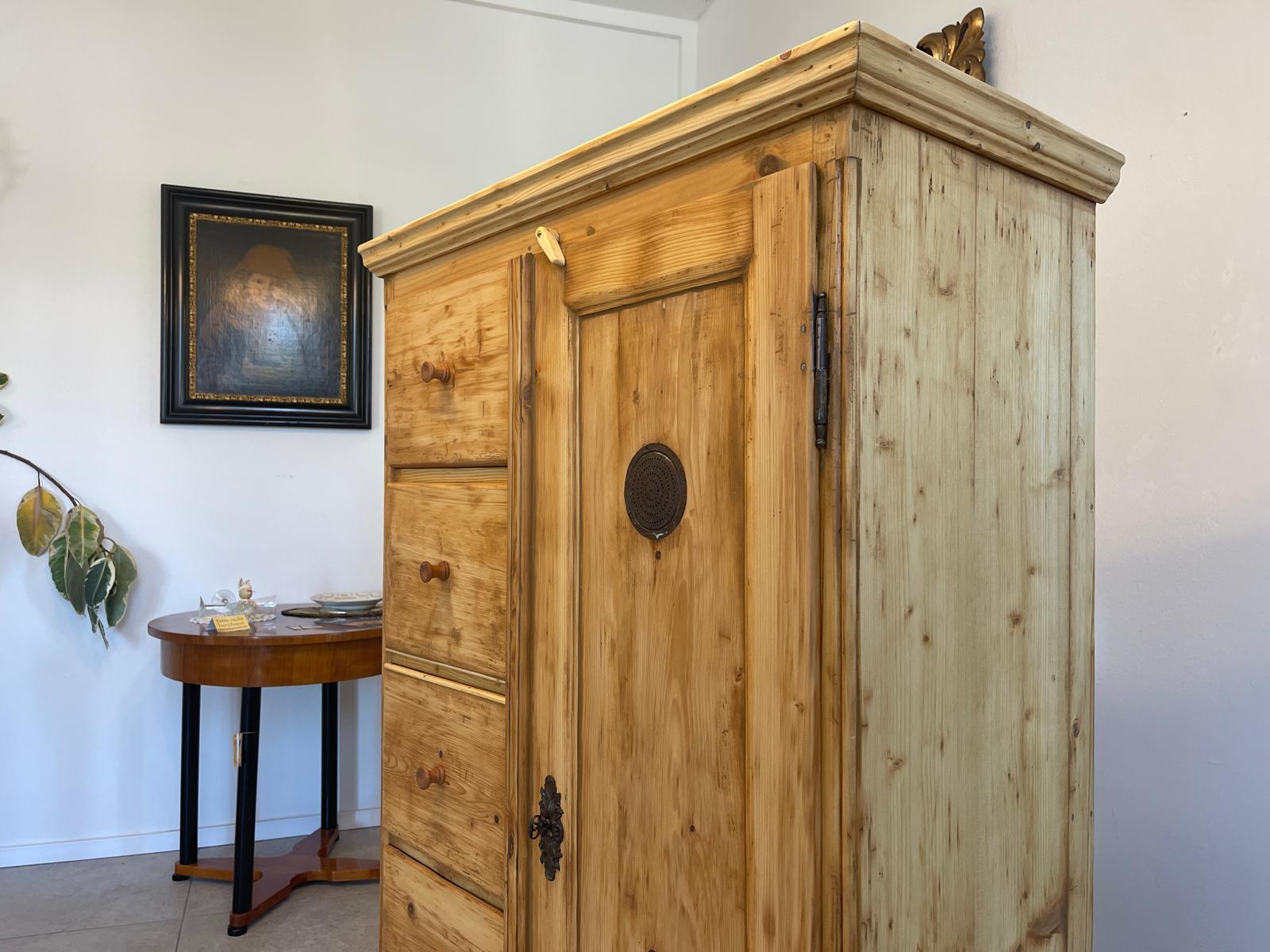 Biedermeier Brotschrank Almerschrank Speiskasten G1303-1