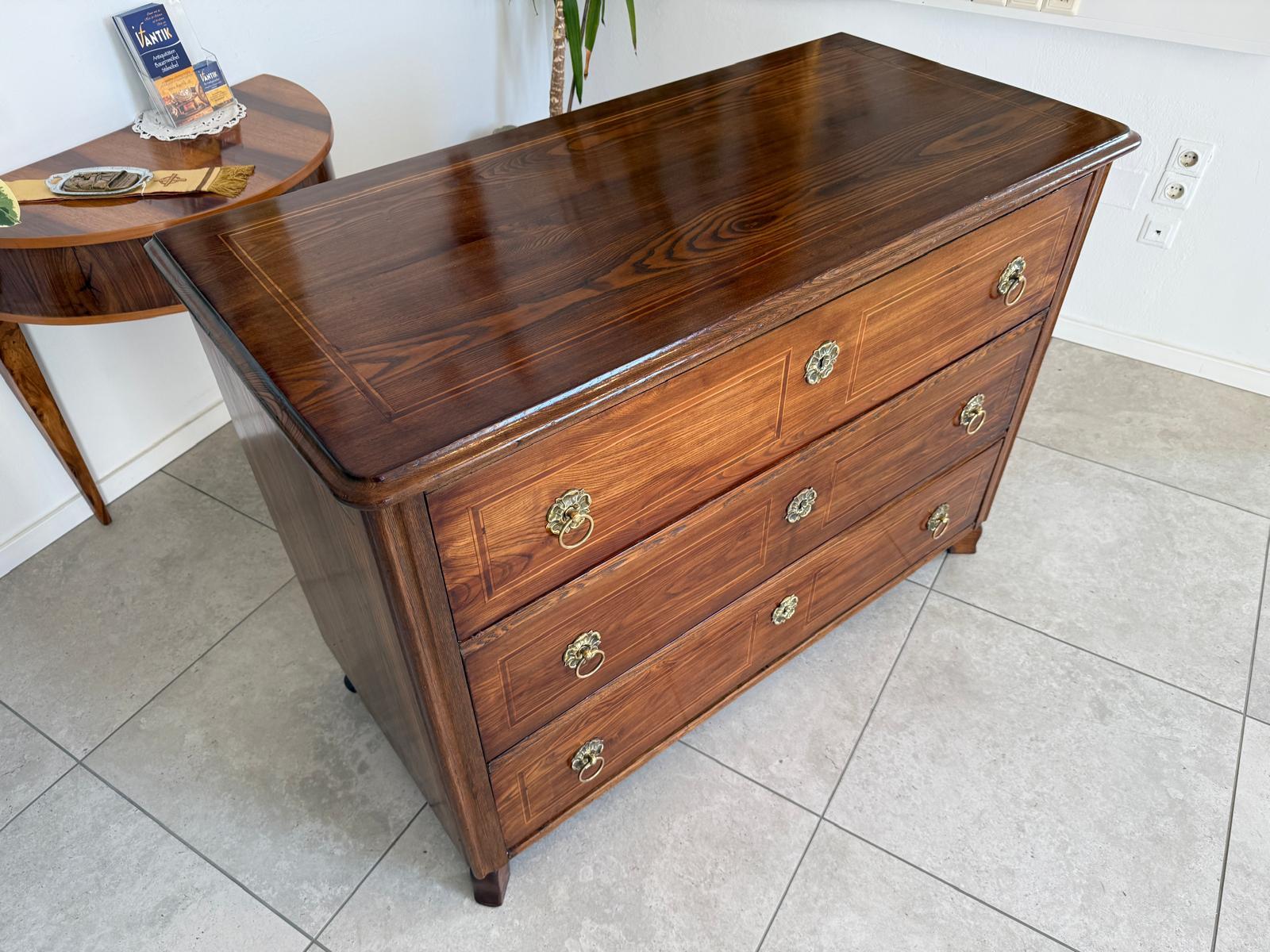 Restaurierte Biedermeier Kommode 3 Ladenkommode Nussholz Antiquität G2213