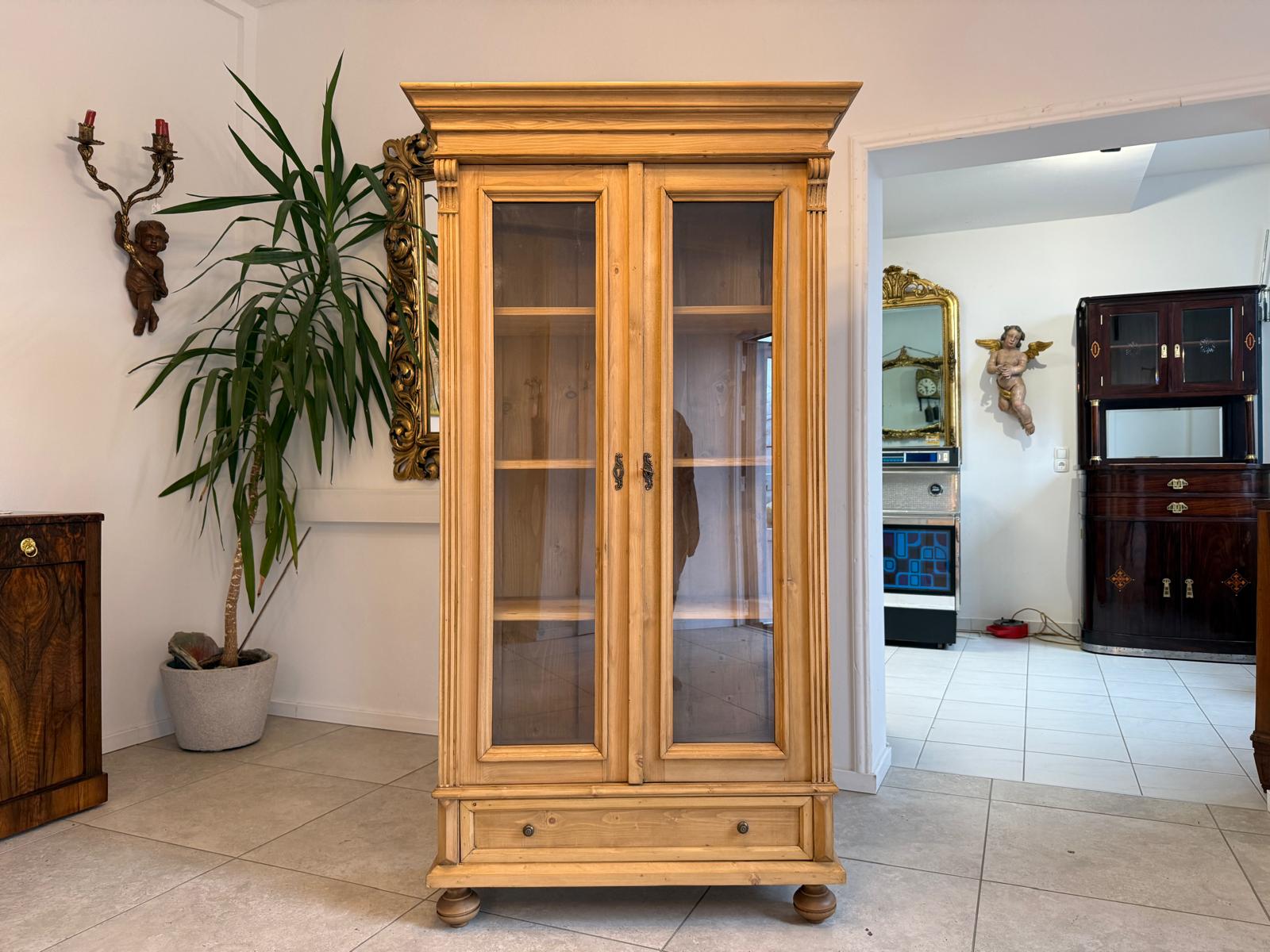 Antike Bauernvitrine Vitrine Naturholz Bücherschrank Alte Bauernmöbel D1125