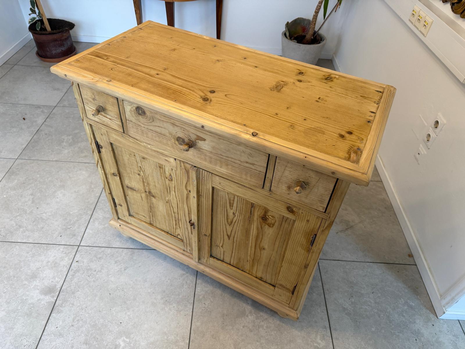 Bäuerliche Gründerzeit Anrichte Antik Kommode Naturholz Weichholz D1078