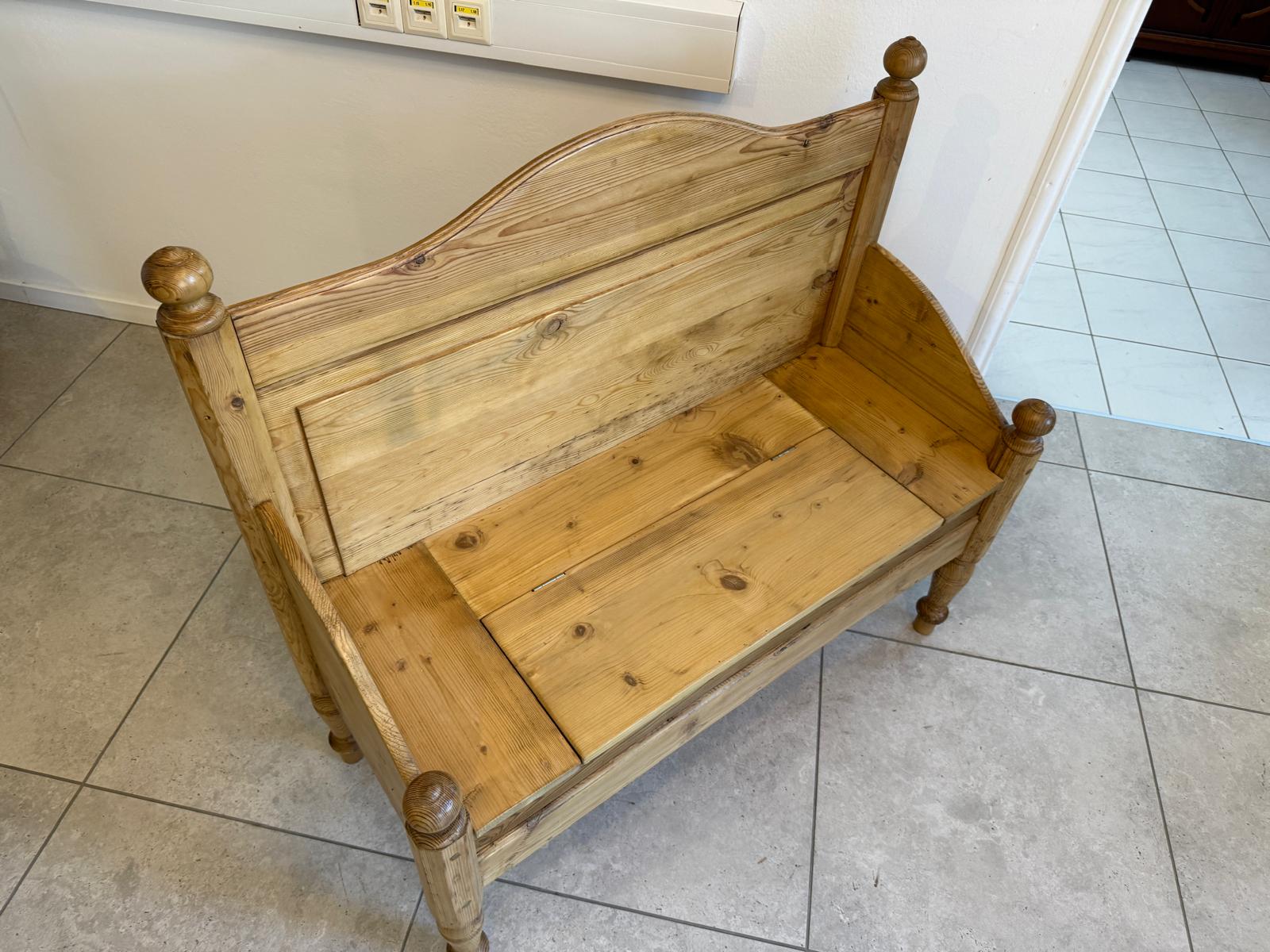 Provinzielle Bäuerliche  Truhenbank Landhausbank Bankerl G2004