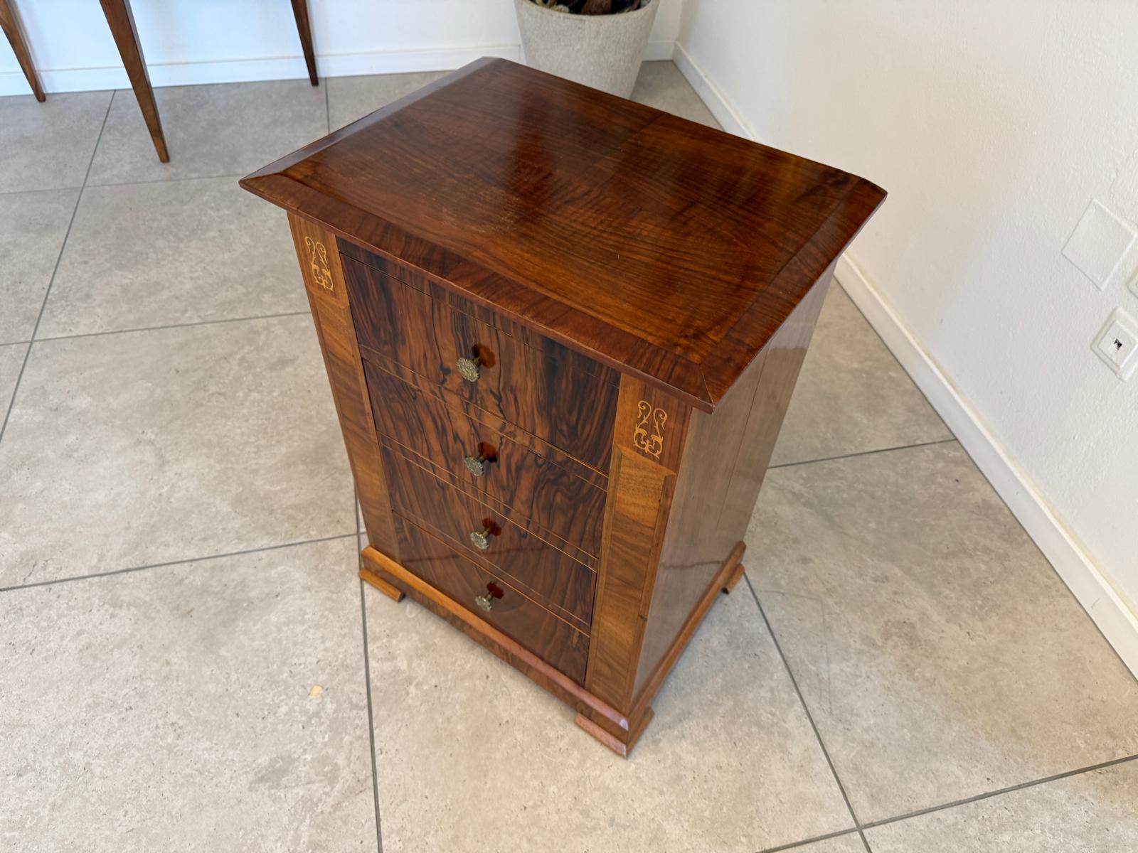 Kommode Biedermeier Stil 4 Laden Stilmöbel Wurzelholzmaserung E1575 Kopie