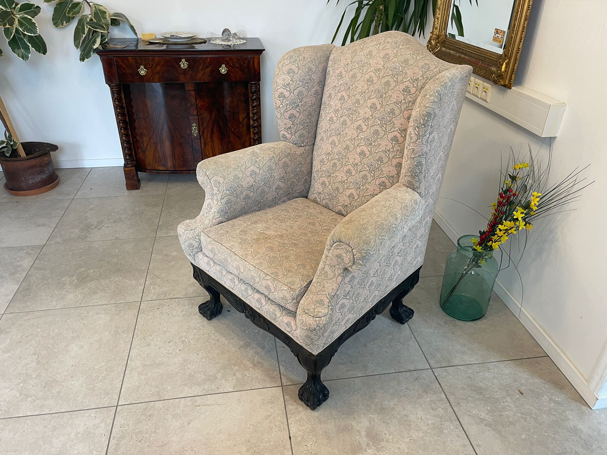 3b3910e2-92fa-464e-88db-5260681f7c57 Alter Historismus Ohrenfauteuil Antiker Ohrensessel Eleganter Fauteuil A4564