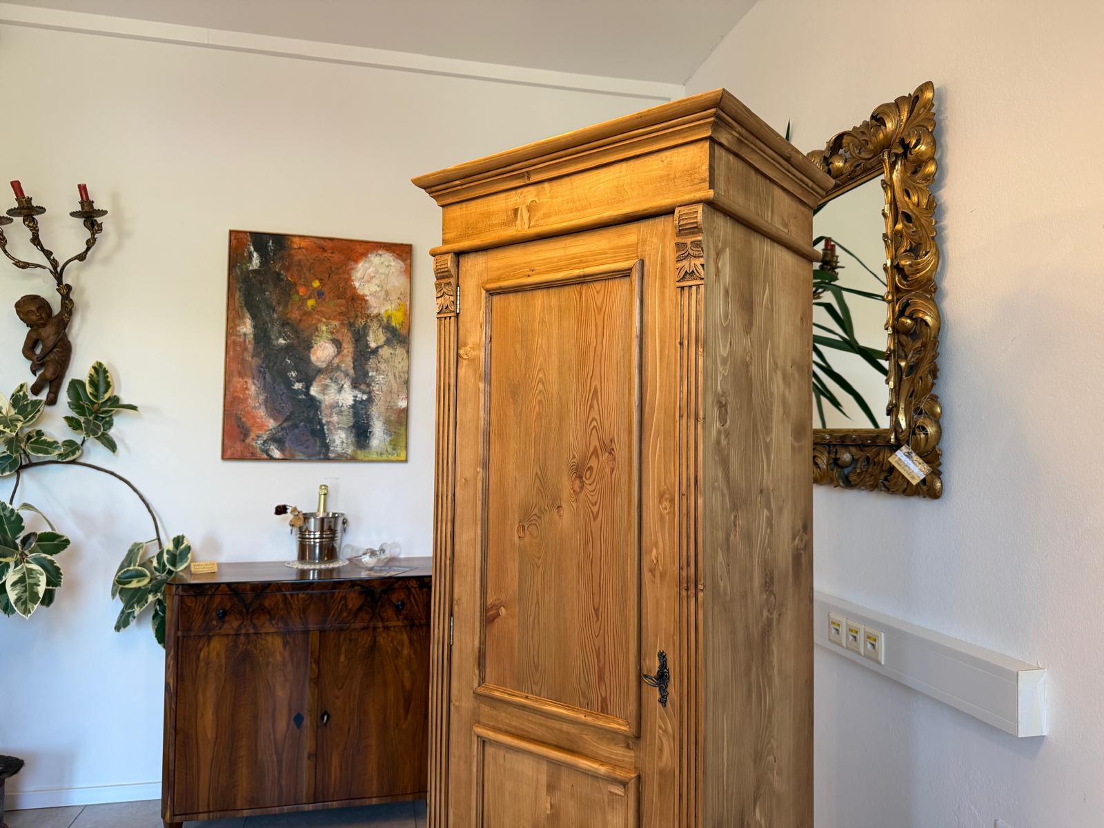 Bäuerlicher Gründerzeit Bauernschrank Naturholzschrank G2037