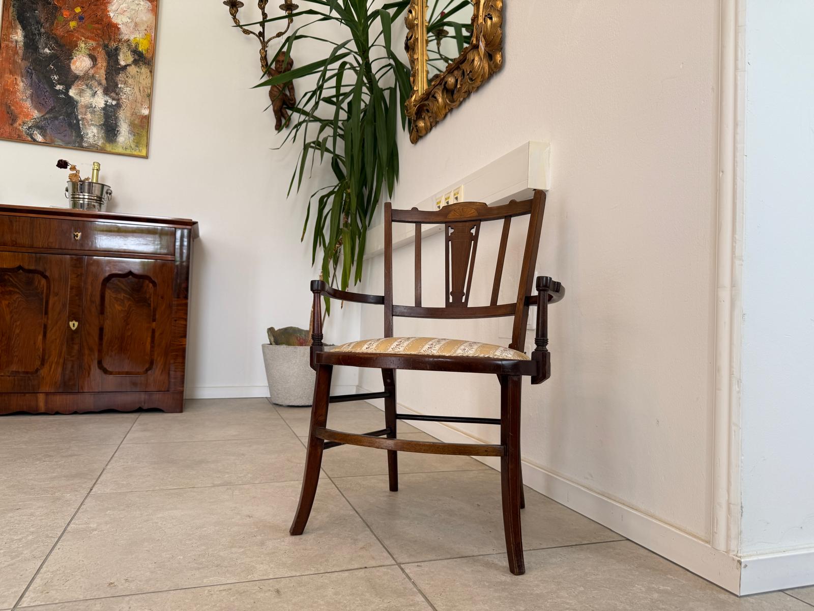 Biedermeier Sessel Nussholz Armlehnstuhl Mahagonie G1864