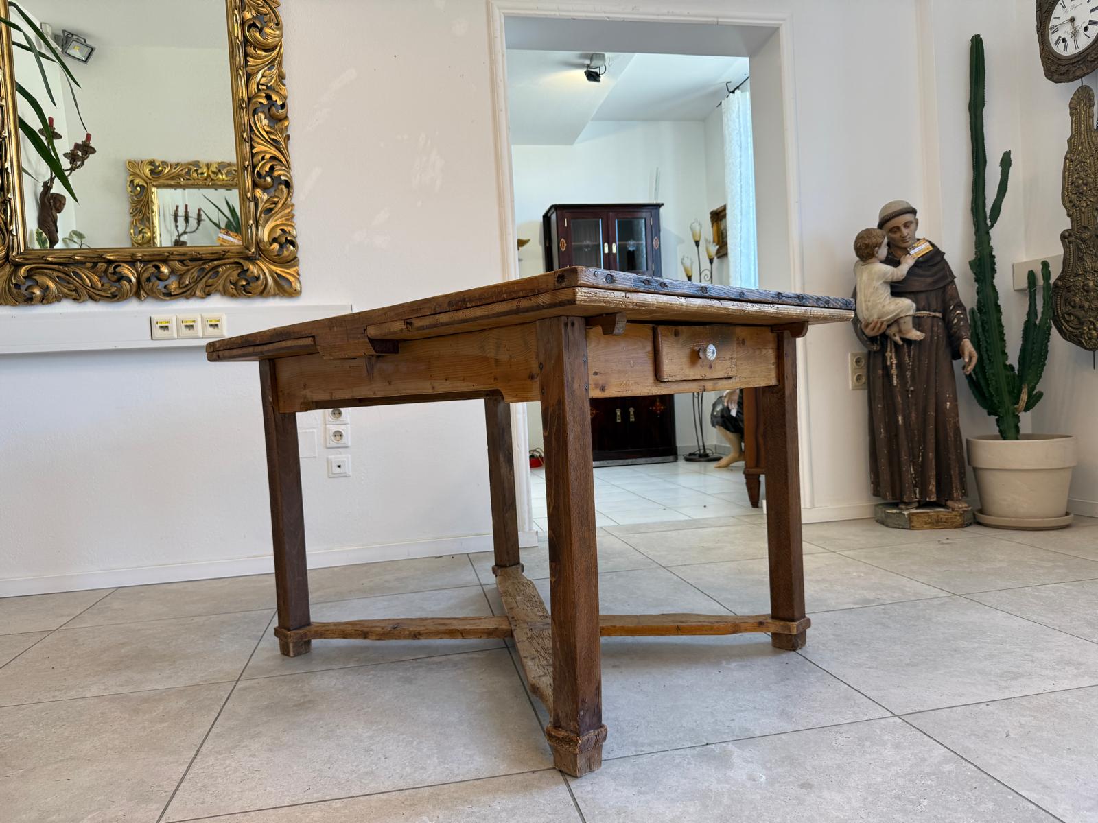 Uriger Bauerntisch Tafeltisch Hüttentisch Naturholztisch Burgenland ifantik D2404