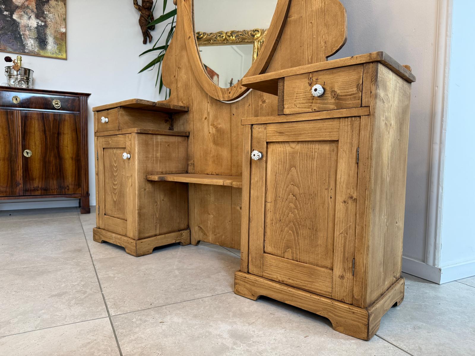 Jugendstil Spiegelanrichte Psyche Antikes Möbelstück mit Schwenkspiegel G2138