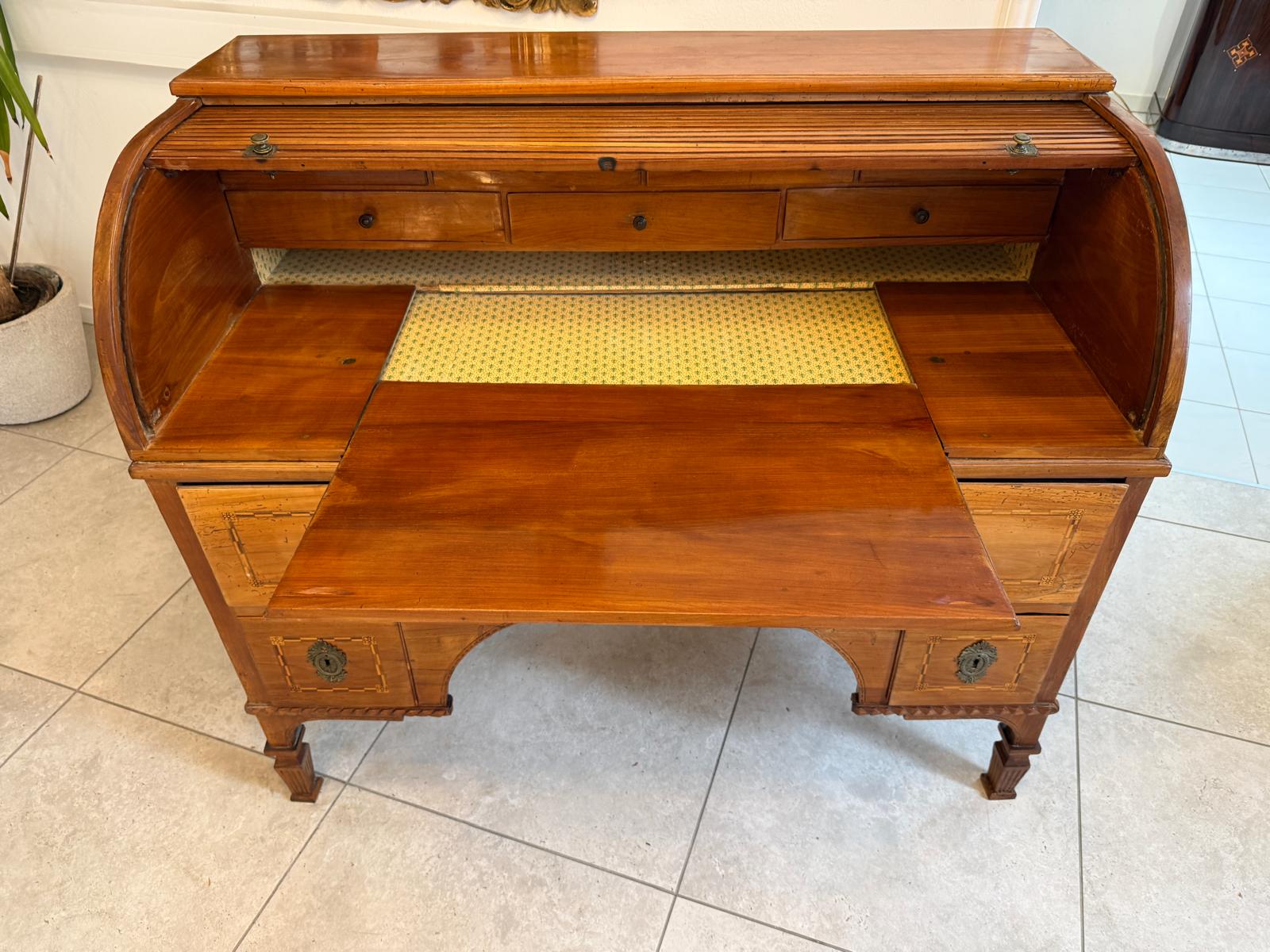 Sale Originaler Josefinischer Sekretär / Schreibtisch Klassizismus Antiquität D1050-1