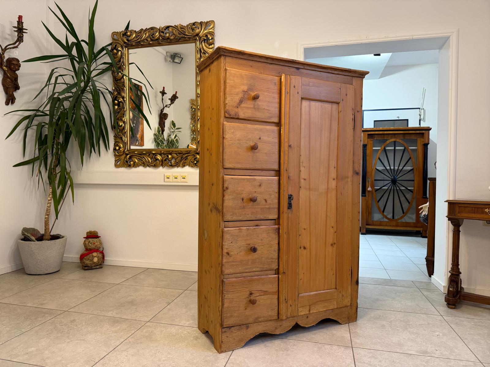 Uriger Biedermeier Brotschrank Almerschrank Speiskasten Bauernkasten G2328