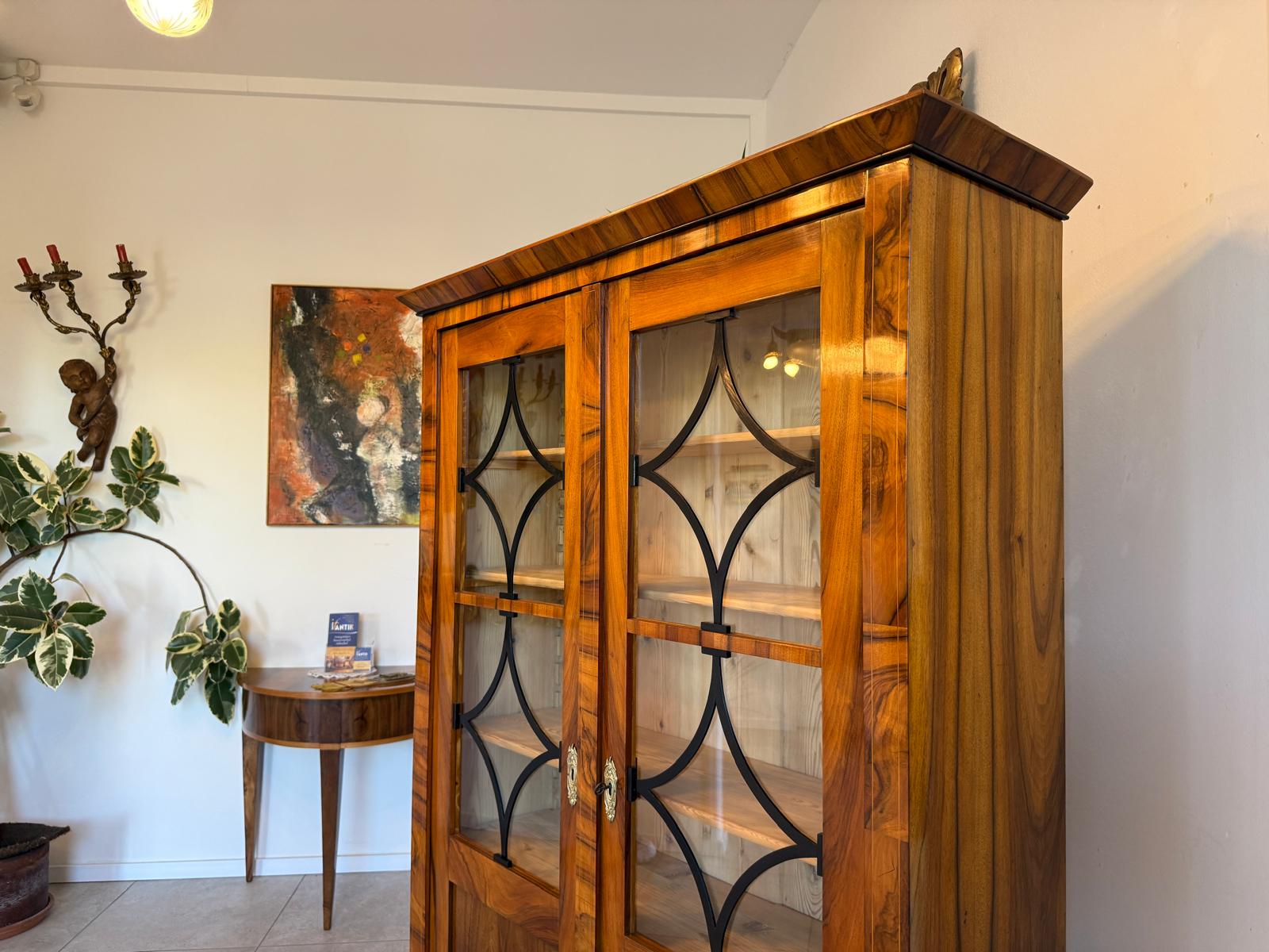 Restaurierte Biedermeier Vitrine Bücherschrank Glasschrank Antiquität G2160