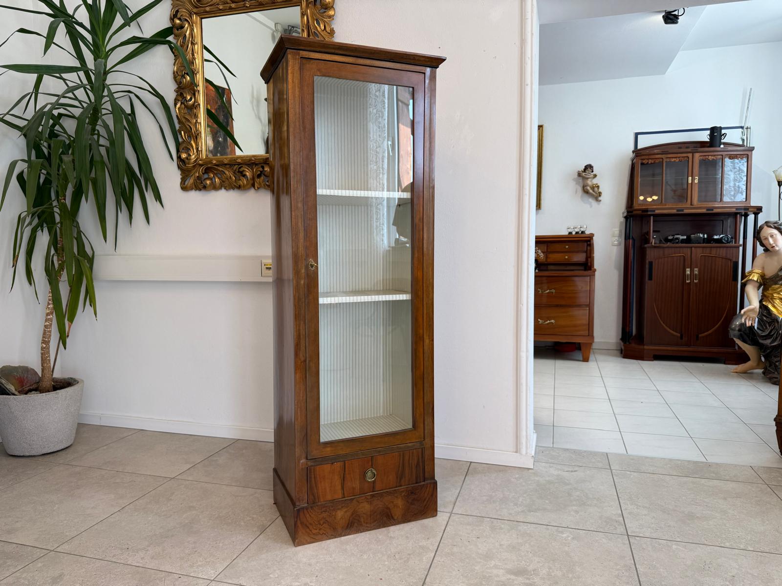 Traum Stilvitrine Biedermeier Glasschrank Bücherschrank G1918