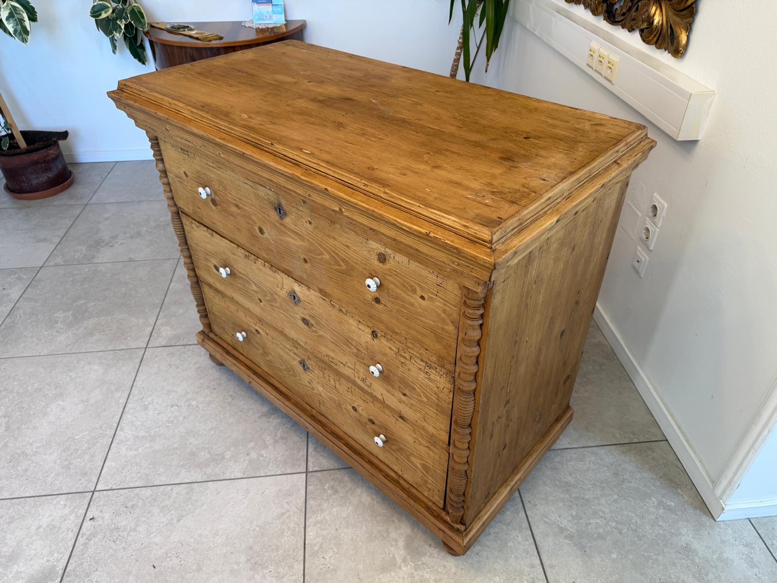 Originale Gründerzeit Kommode Antik 3 Laden aus Fichtenholz Weichholz G2281