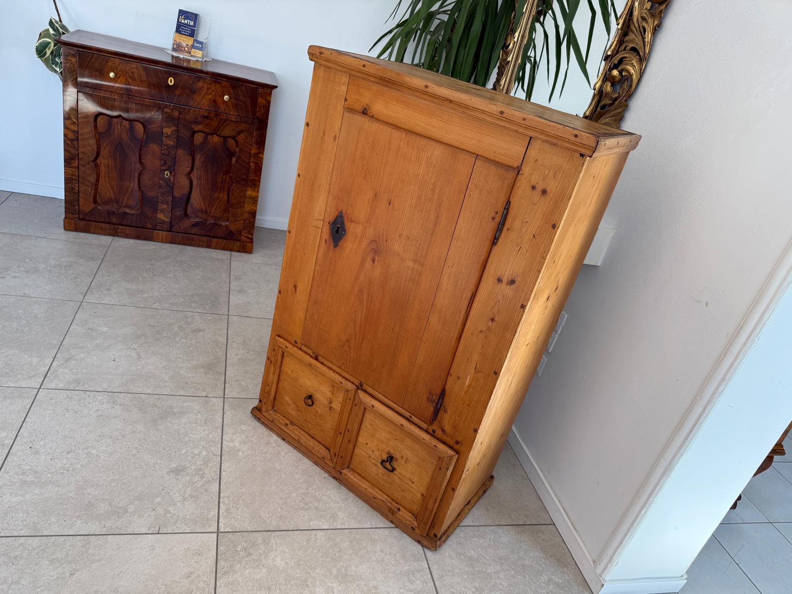 Speiskasten Biedermeier Bauernkasten Küchenschrank D2493
