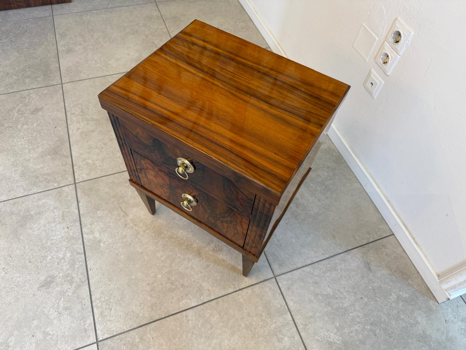 Biedermeier Nachtkasterl Schrankerl Restauriert und Veredelt D2471