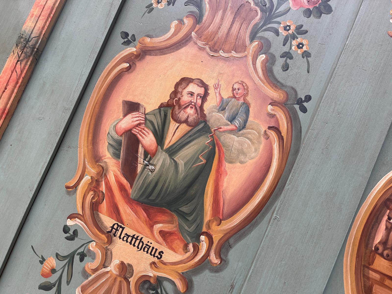 Antiker Sakristei-Schrank Antiquität Rarität Apostelschrank Bauernschrank Handbemalt G1304