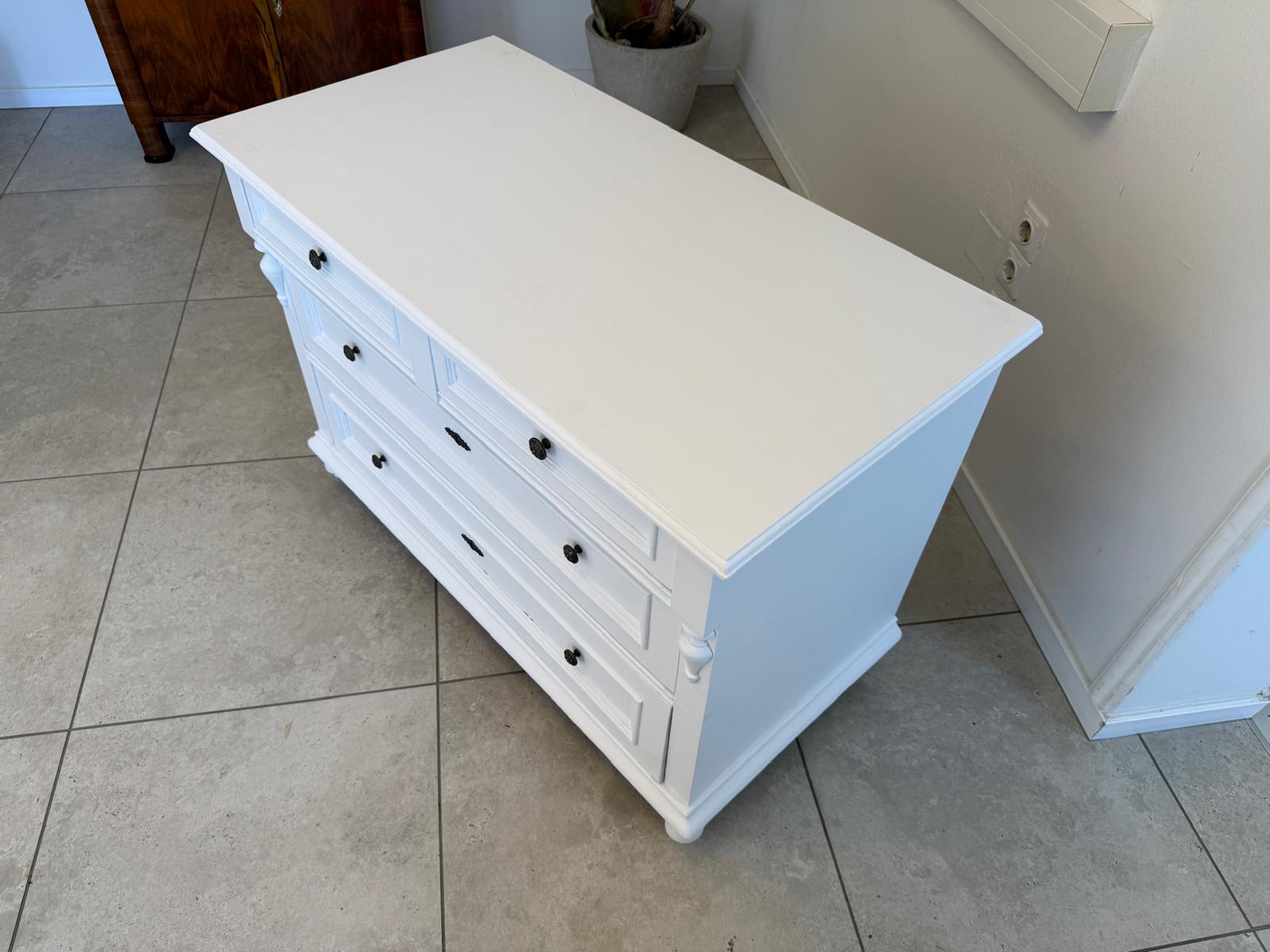 Bäuerliche Gründerzeit Anrichte Sideboard Kommode Naturholz  Weiss D2340