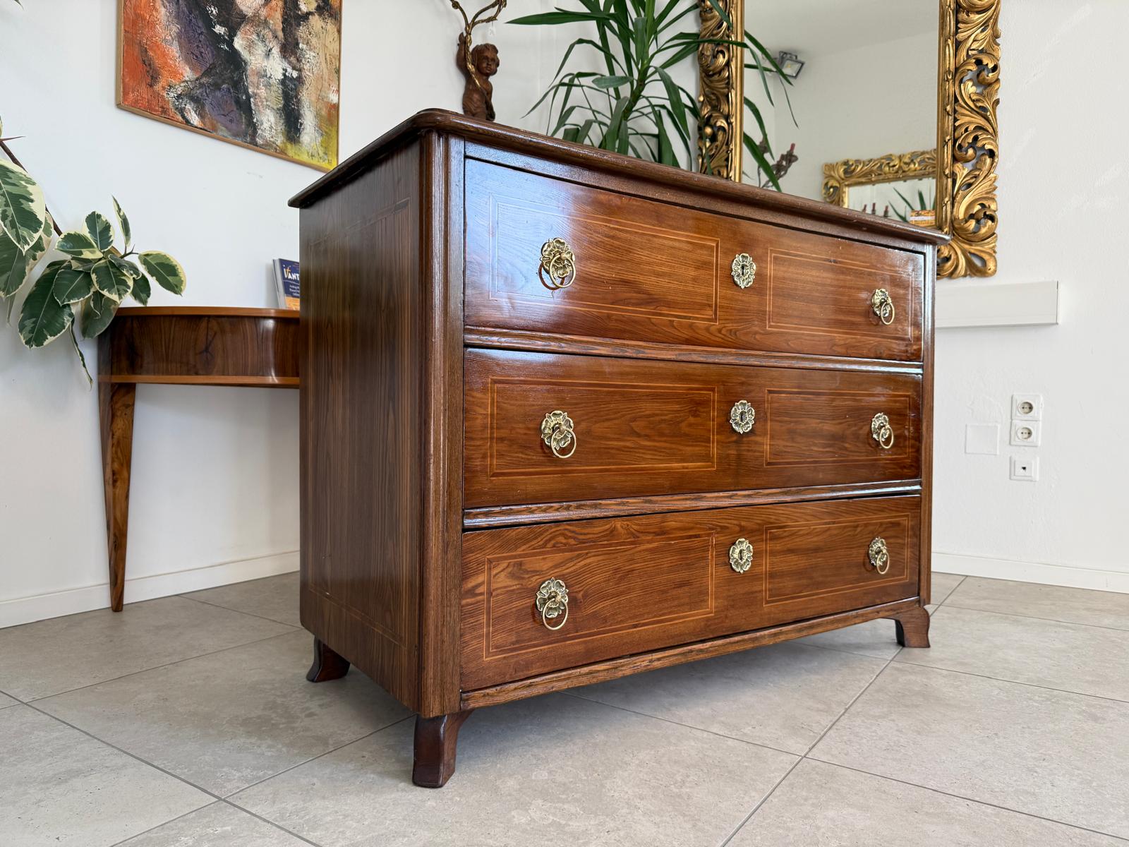 Restaurierte Biedermeier Kommode 3 Ladenkommode Nussholz Antiquität G2213