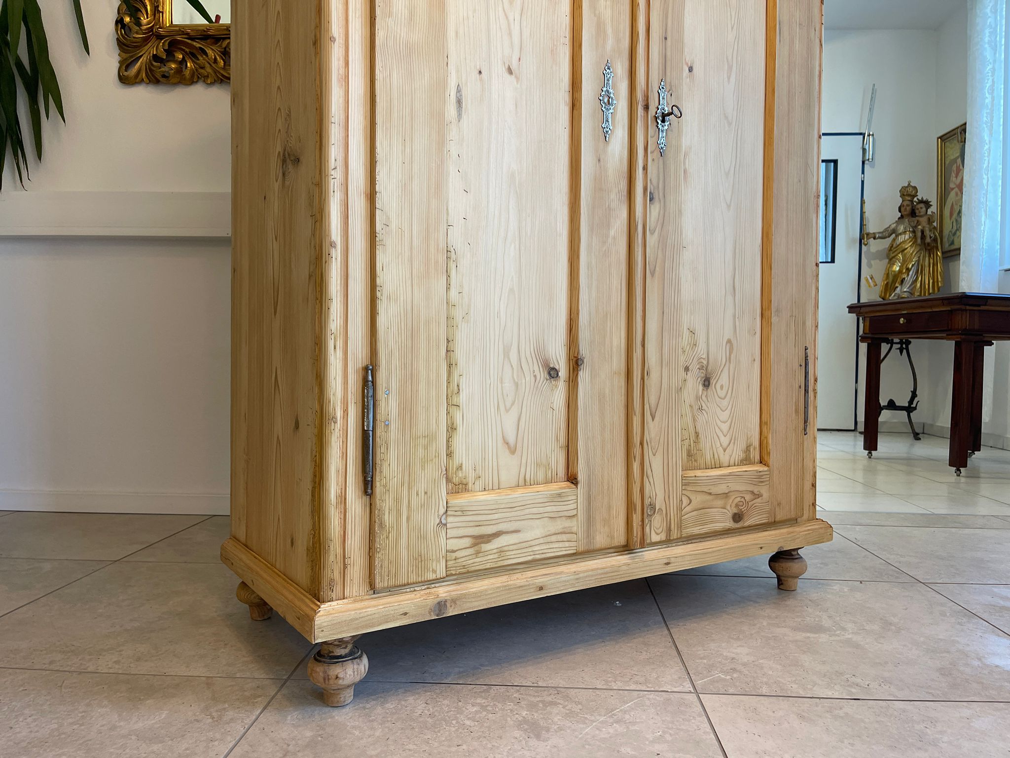 622f9d18-f2f3-4a29-a50c-7cd8d179f365 Steirischer Bauernschrank Antik Gründerzeit Bauernkasten Naturholz A4828