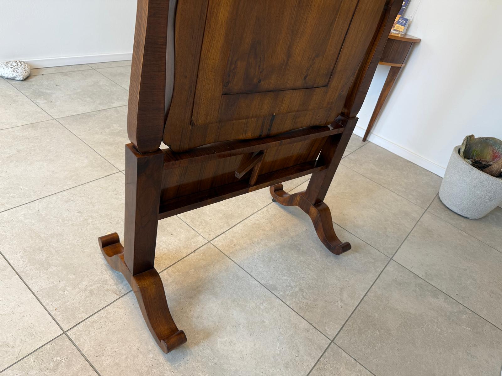 Restaurierter Biedermeier Schneiderspiegel  Nussholz Furniert Antiquität G2266