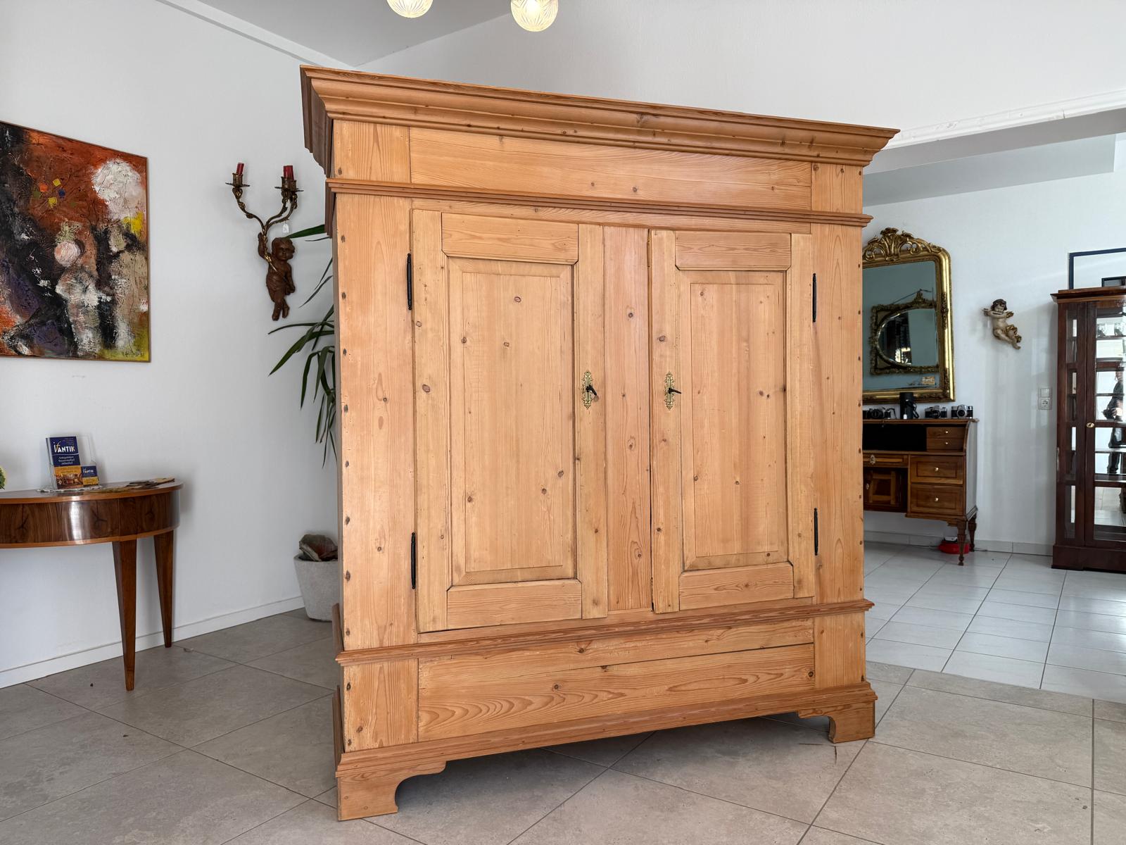 Originaler Bauernschrank Biedermeierschrank Hallenschrank Bauernkasten G2175