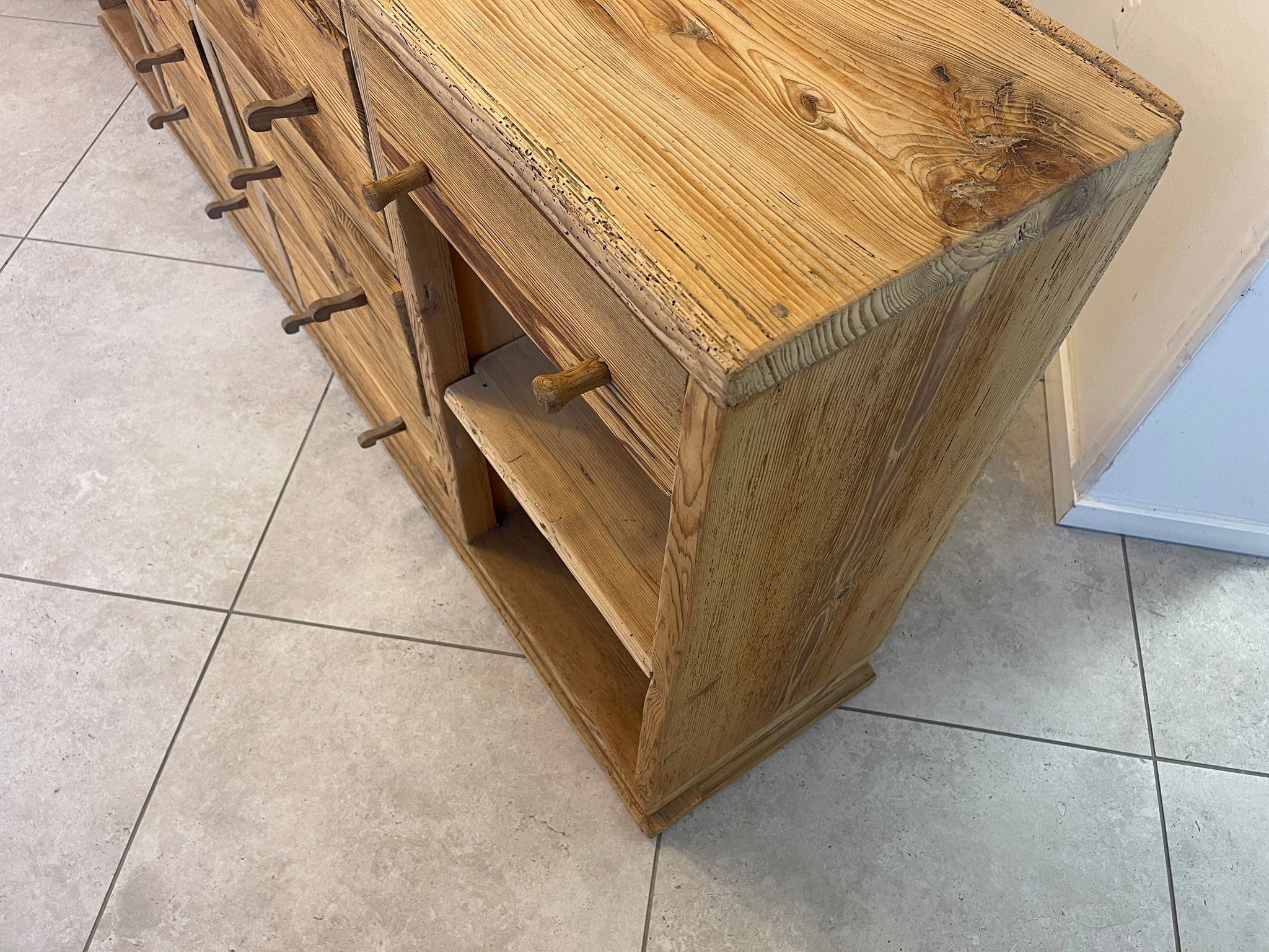 Urige Anrichte Sideboard Ladenkommode Ladenschrank Bauernschrank Bauernmöbel G1076