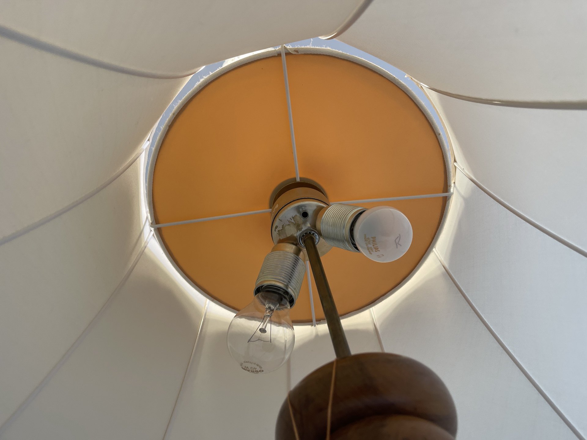 IMG_460697nOwLHig6RvW Stehlampe Antikstil Holzlampe Holzstehleuchte A4224